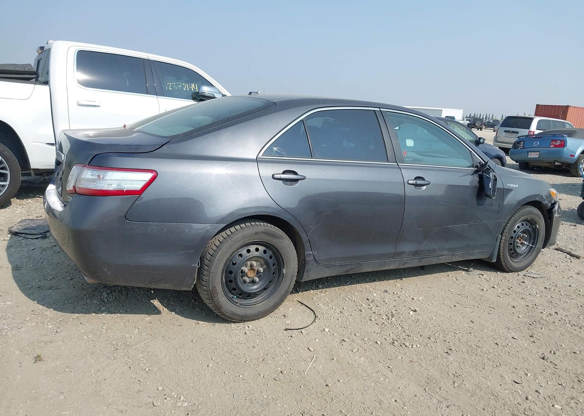 2011 TOYOTA CAMRY HYBRID