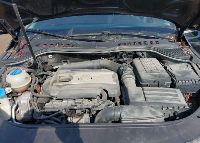 2010 VOLKSWAGEN CC LUXURY