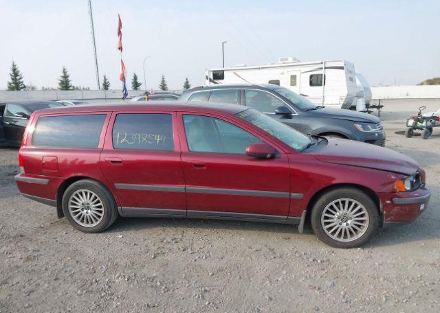 2003 VOLVO V70 2.4