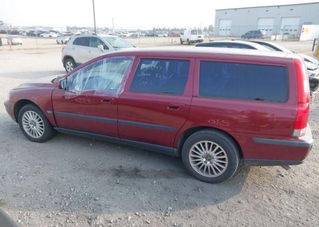 2003 VOLVO V70 2.4