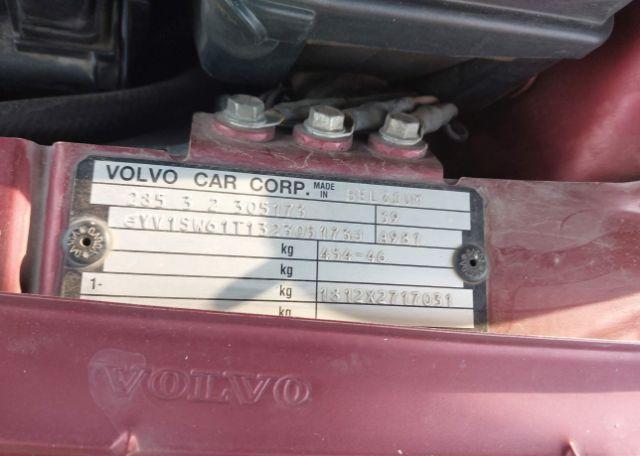 2003 VOLVO V70 2.4
