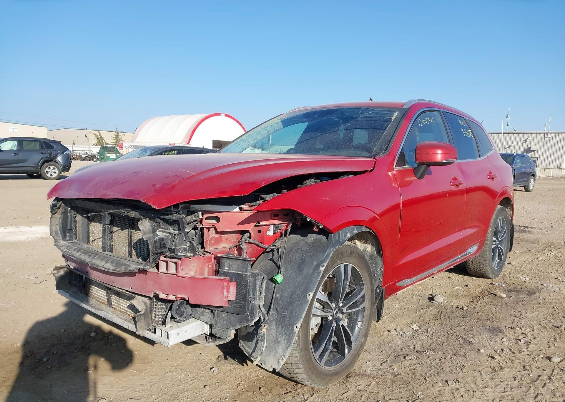 2018 VOLVO XC60 T6