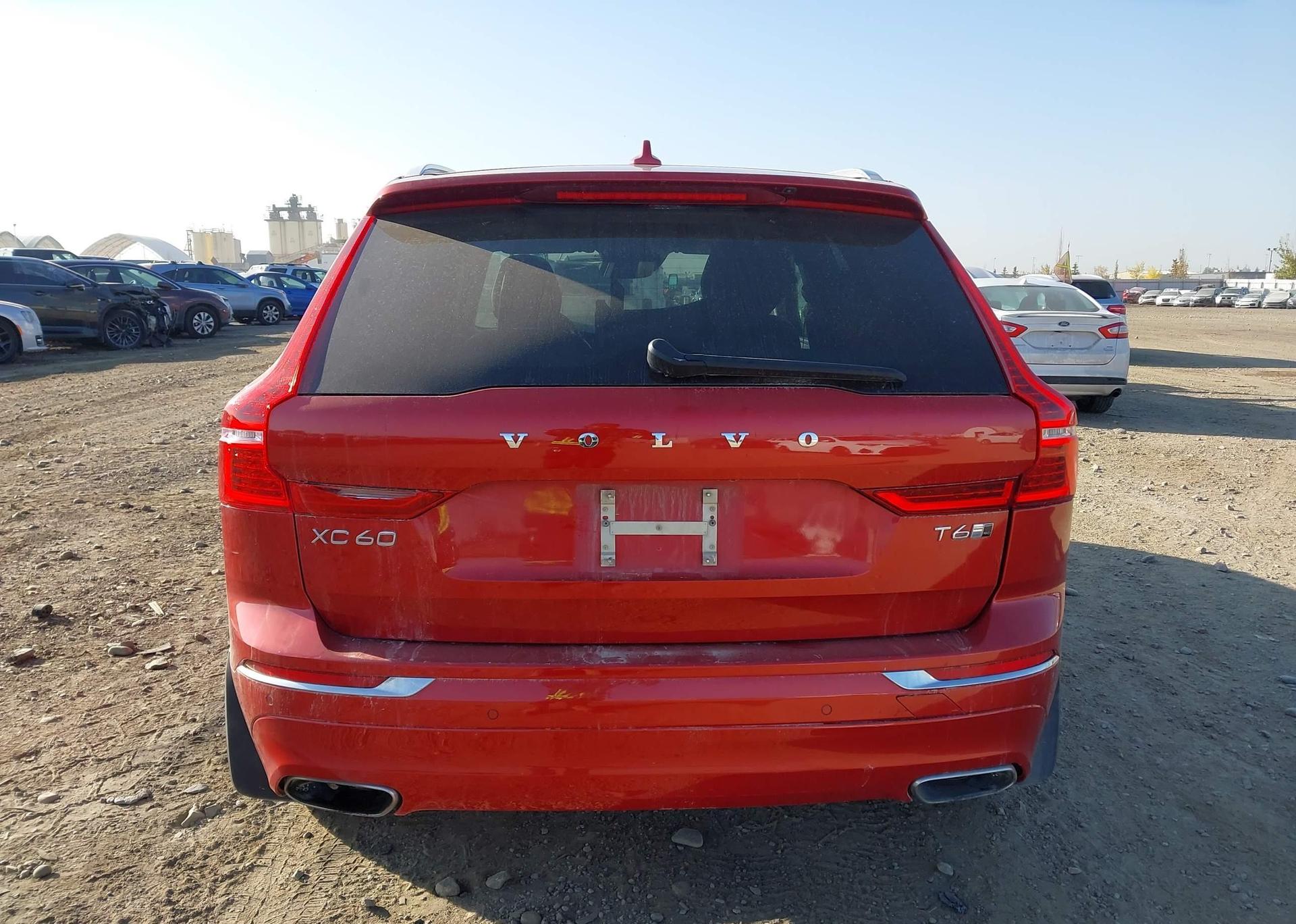 2018 VOLVO XC60 T6