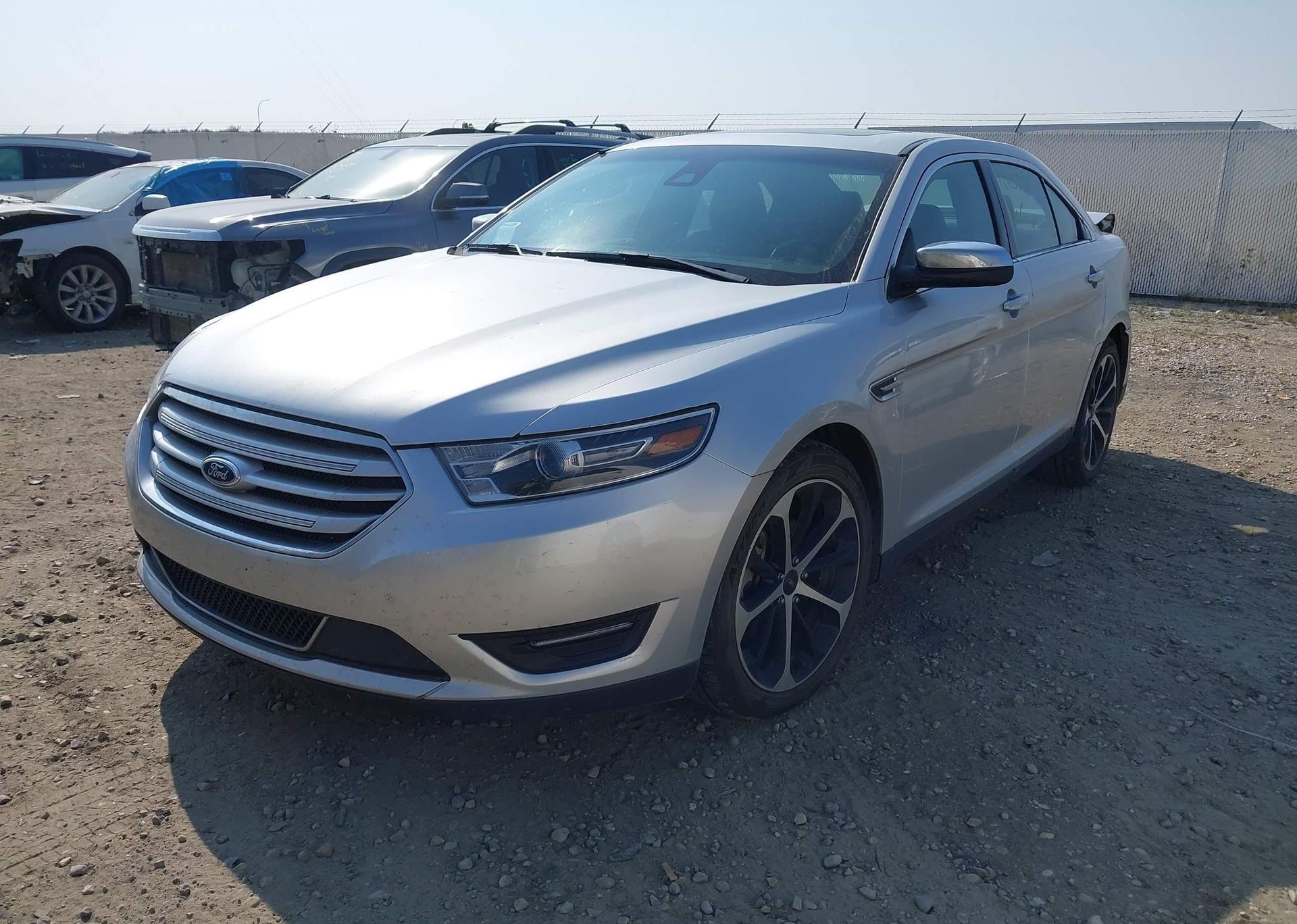 2015 FORD TAURUS LIMITED