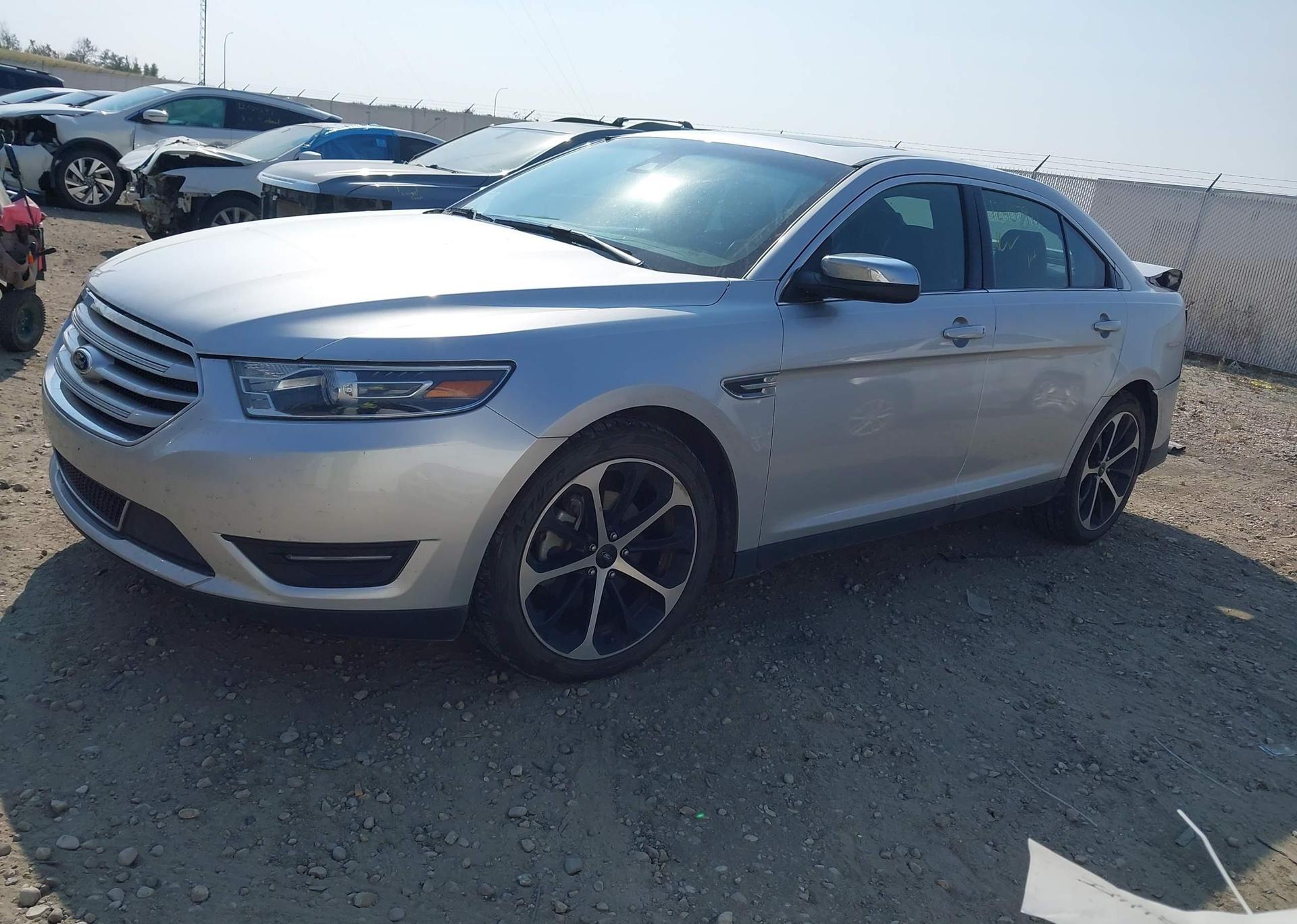 2015 FORD TAURUS LIMITED