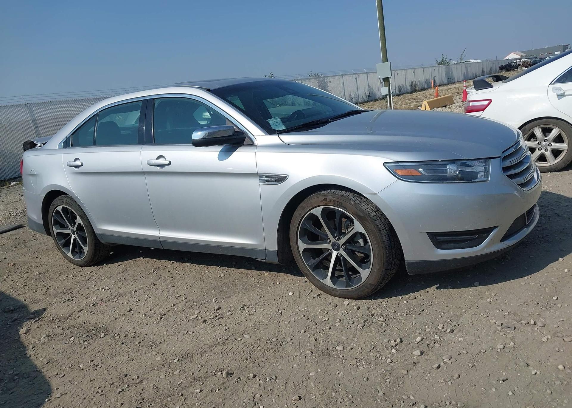 2015 FORD TAURUS LIMITED