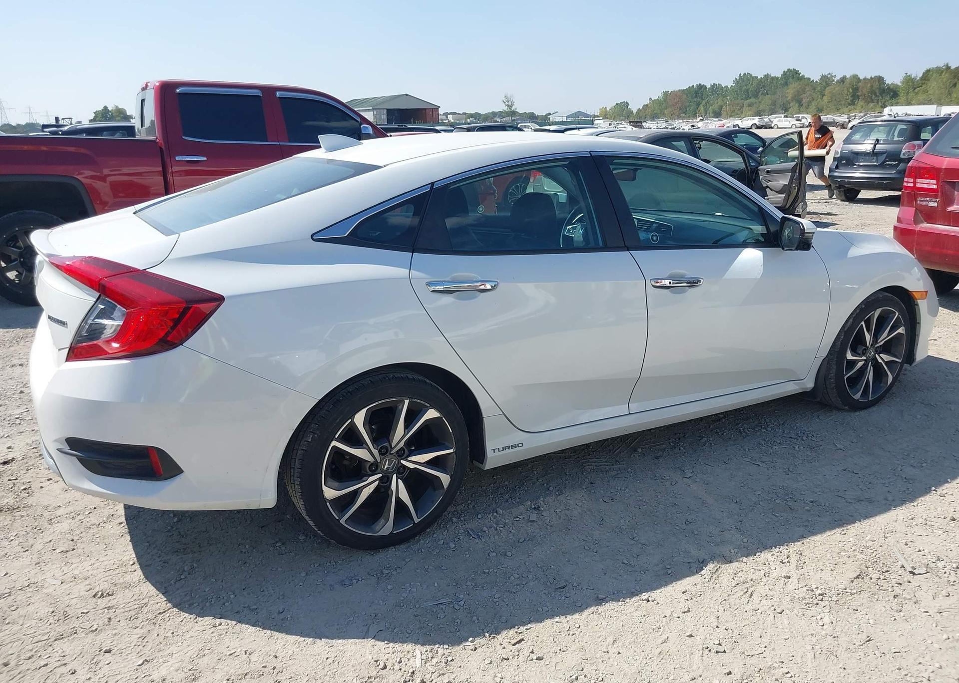 2020 HONDA Civic touring