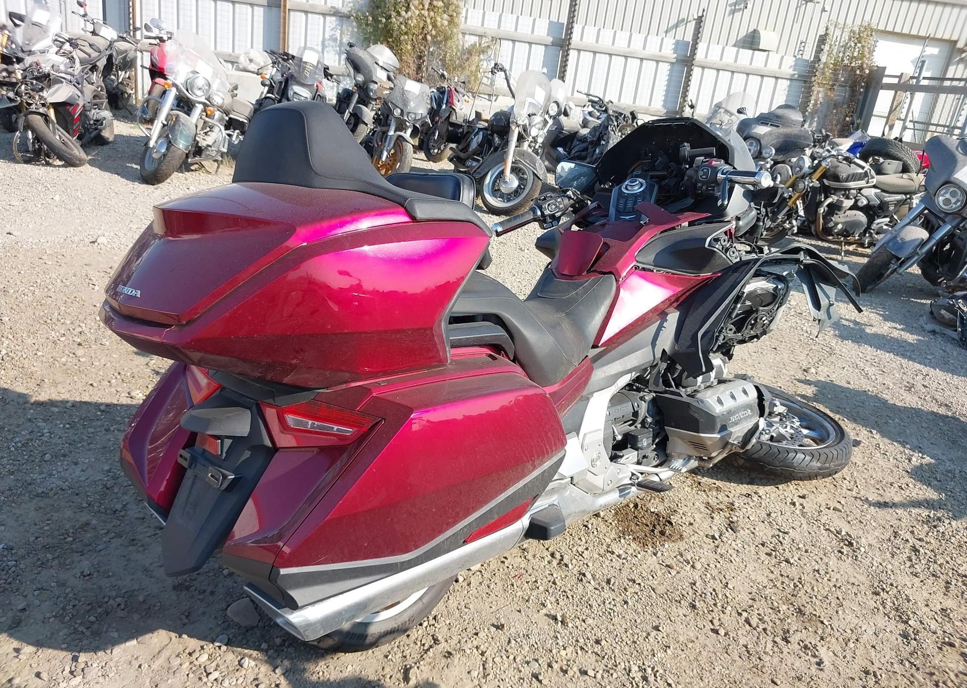2018 HONDA GL1800 D