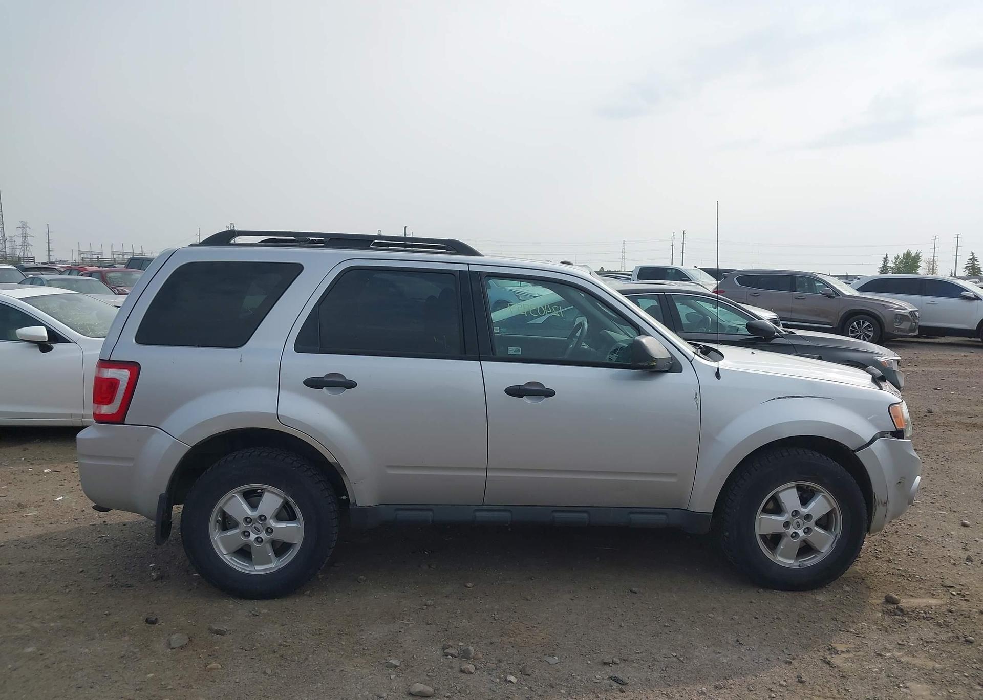 2010 FORD ESCAPE XLT AUTOMATIC