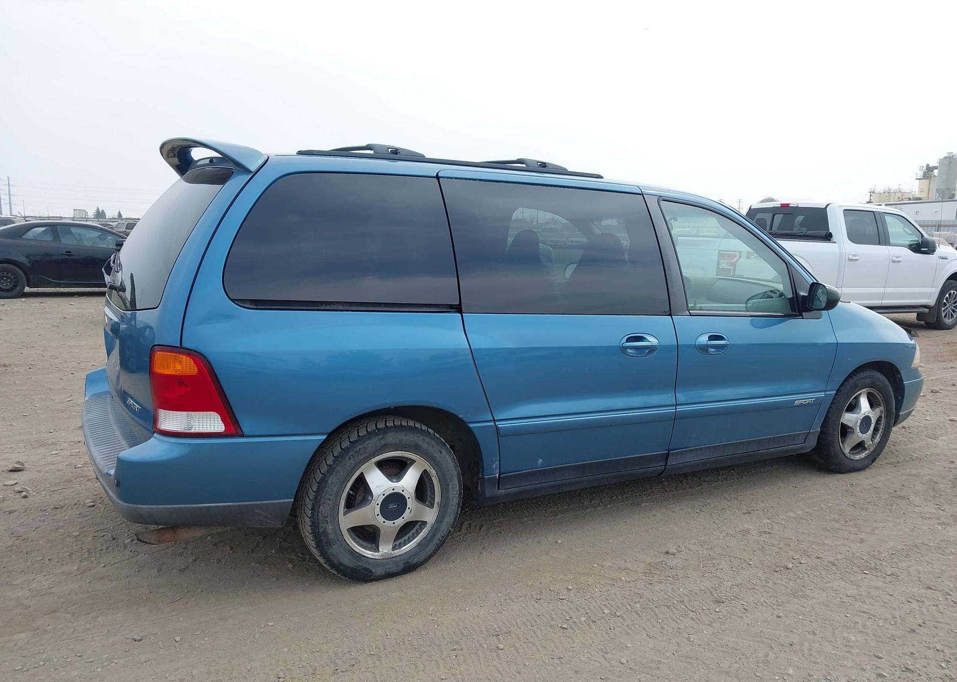 2002 FORD WINDSTAR SPORT