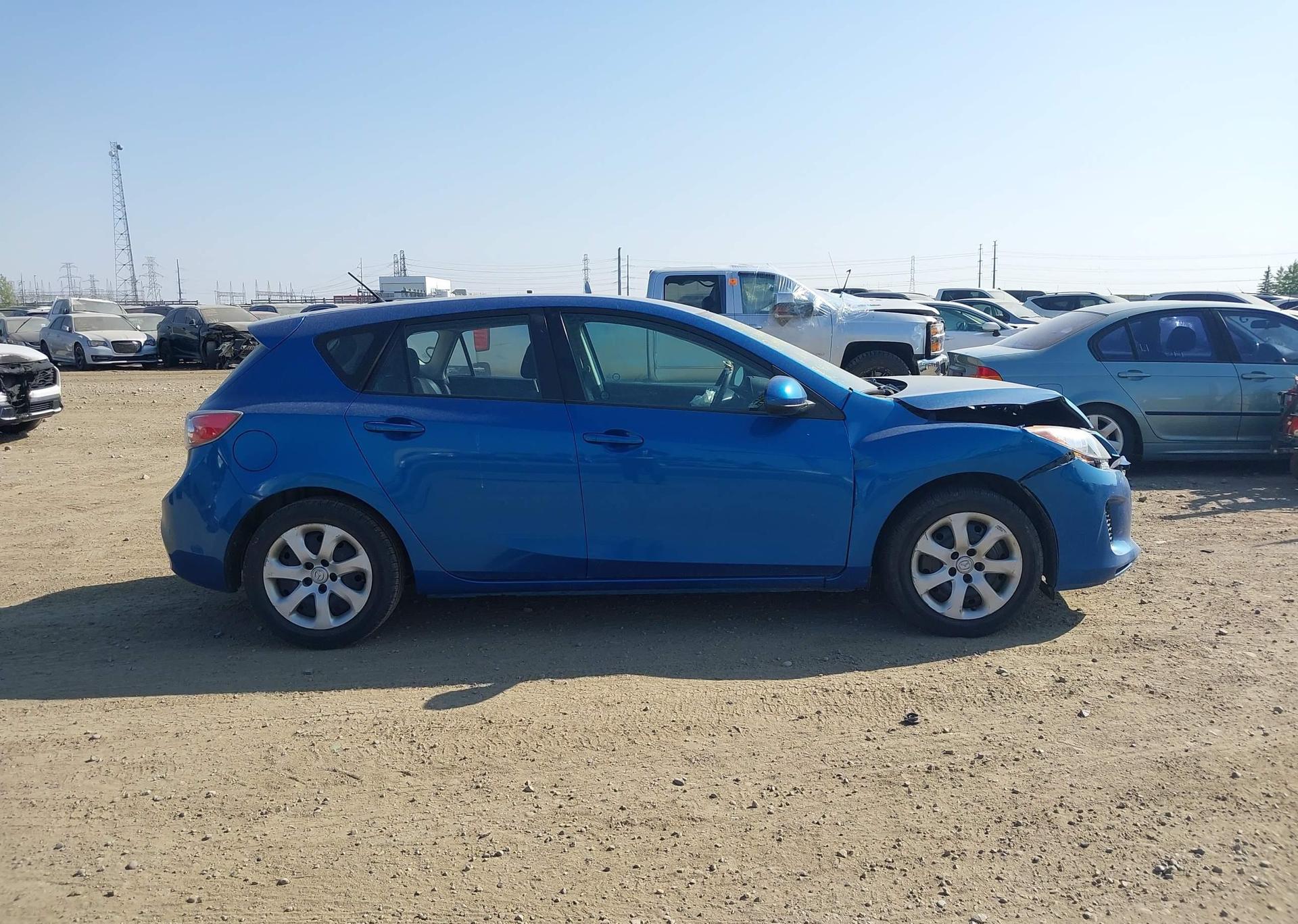 2012 MAZDA MAZDA3 GX