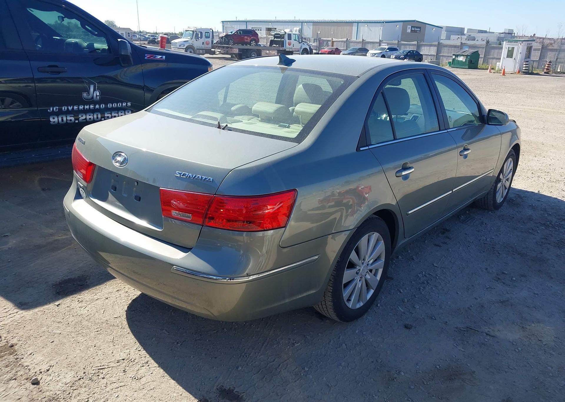 2009 HYUNDAI SONATA