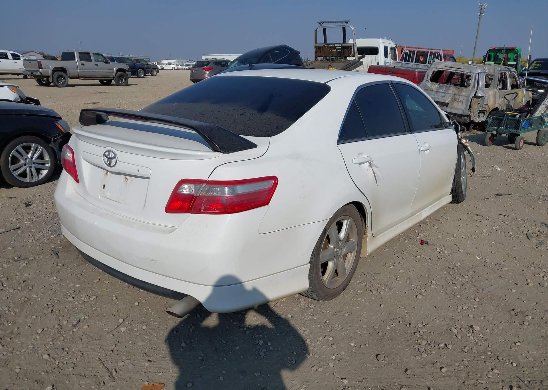 2008 TOYOTA CAMRY LE