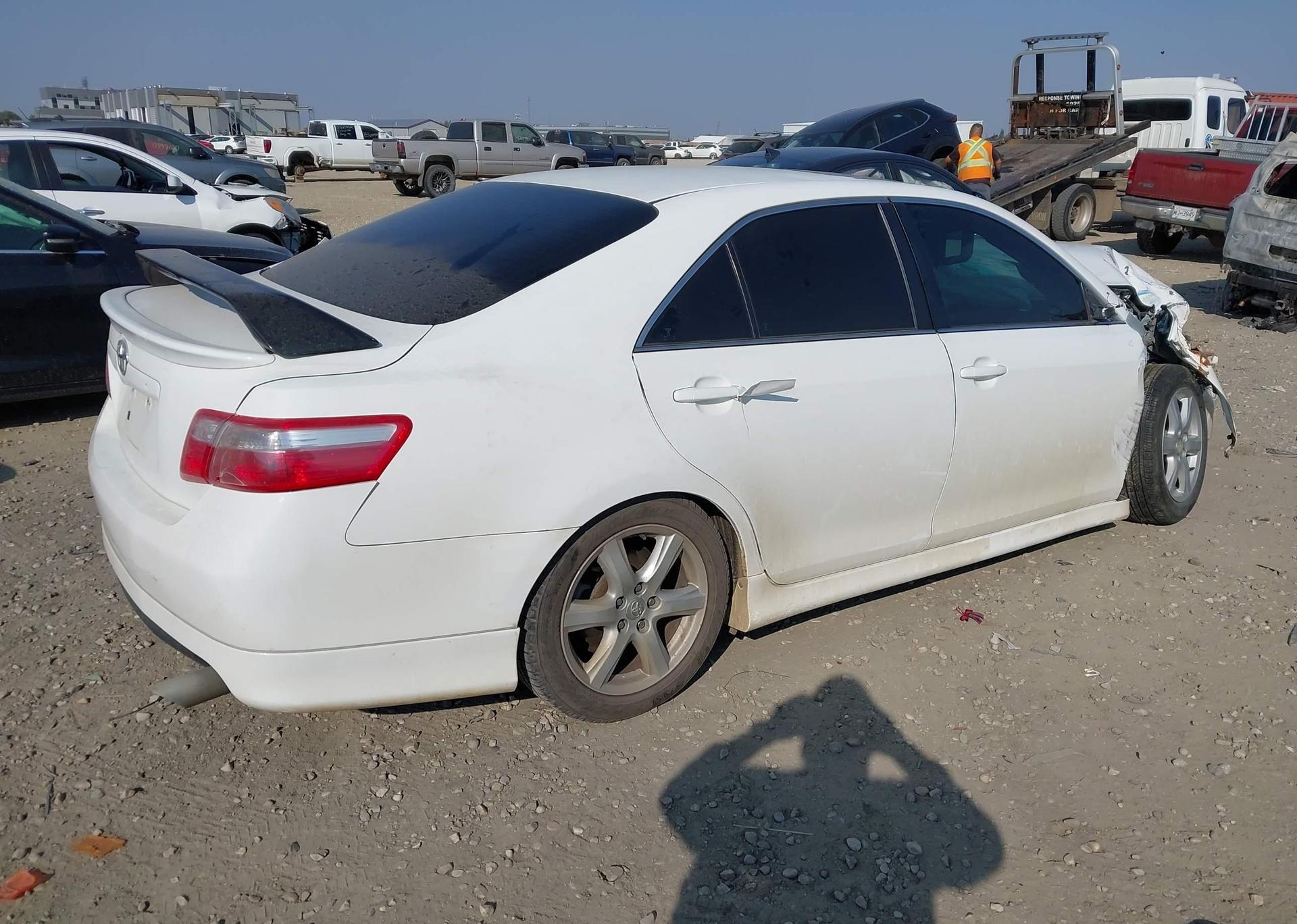 2008 TOYOTA CAMRY LE