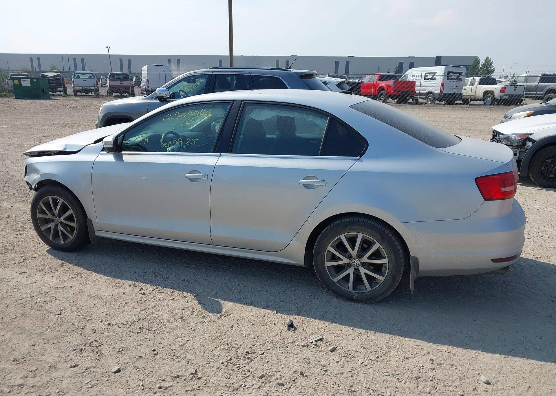 2015 VOLKSWAGEN JETTA SE