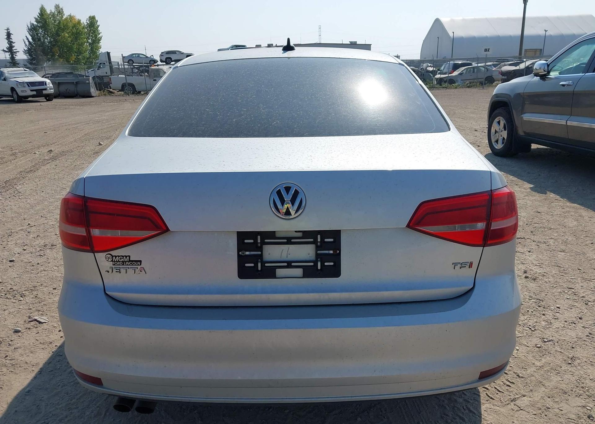2015 VOLKSWAGEN JETTA SE