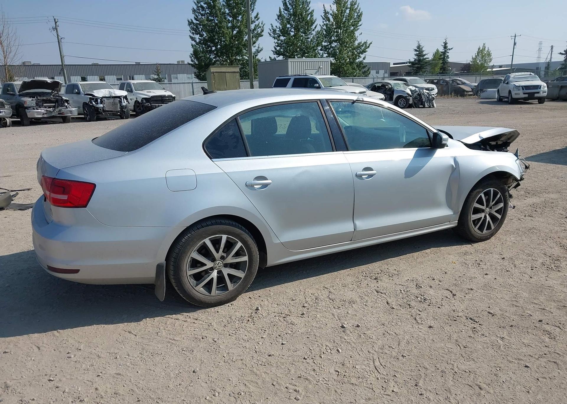 2015 VOLKSWAGEN JETTA SE