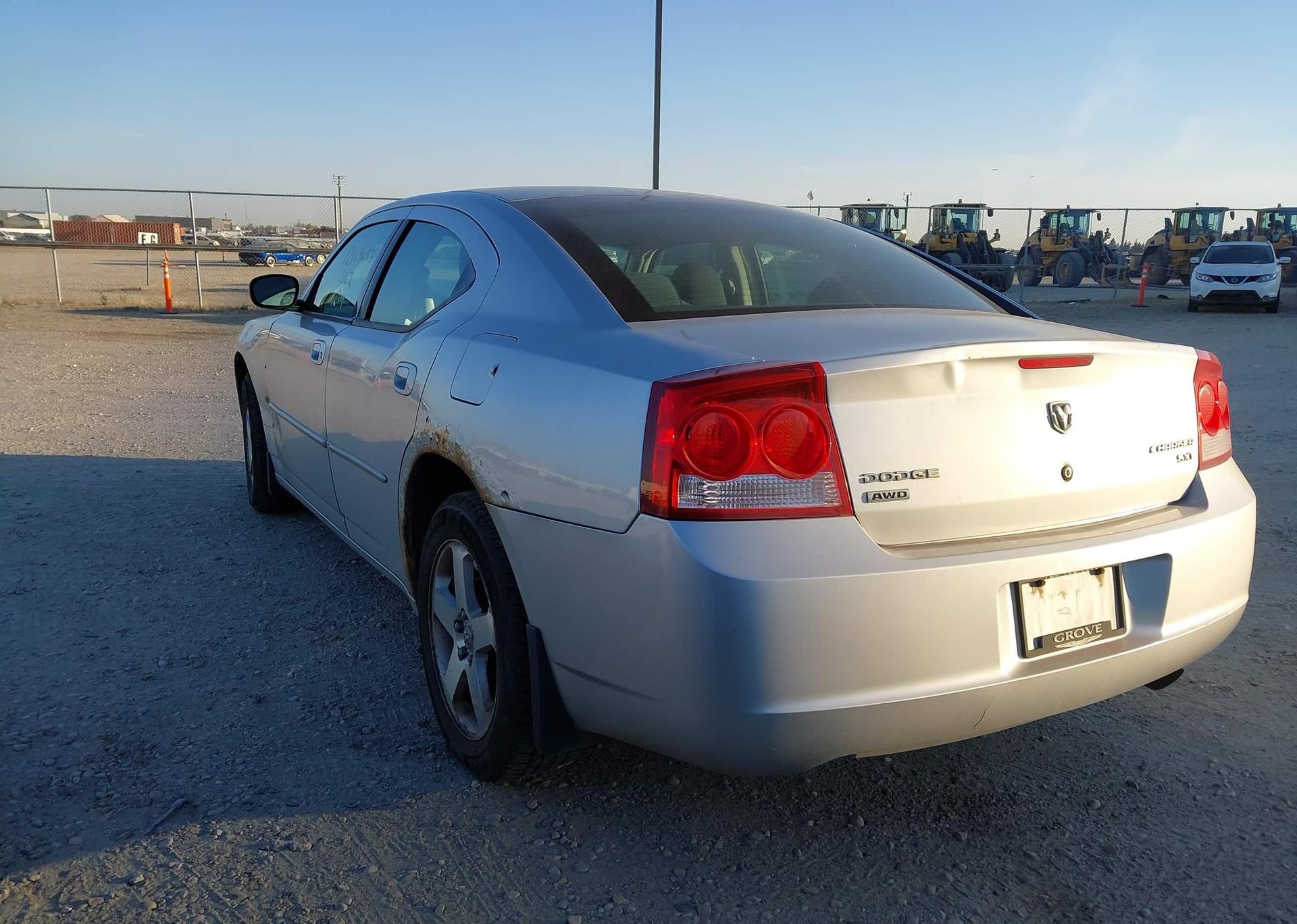 2010 DODGE CHARGER SXT