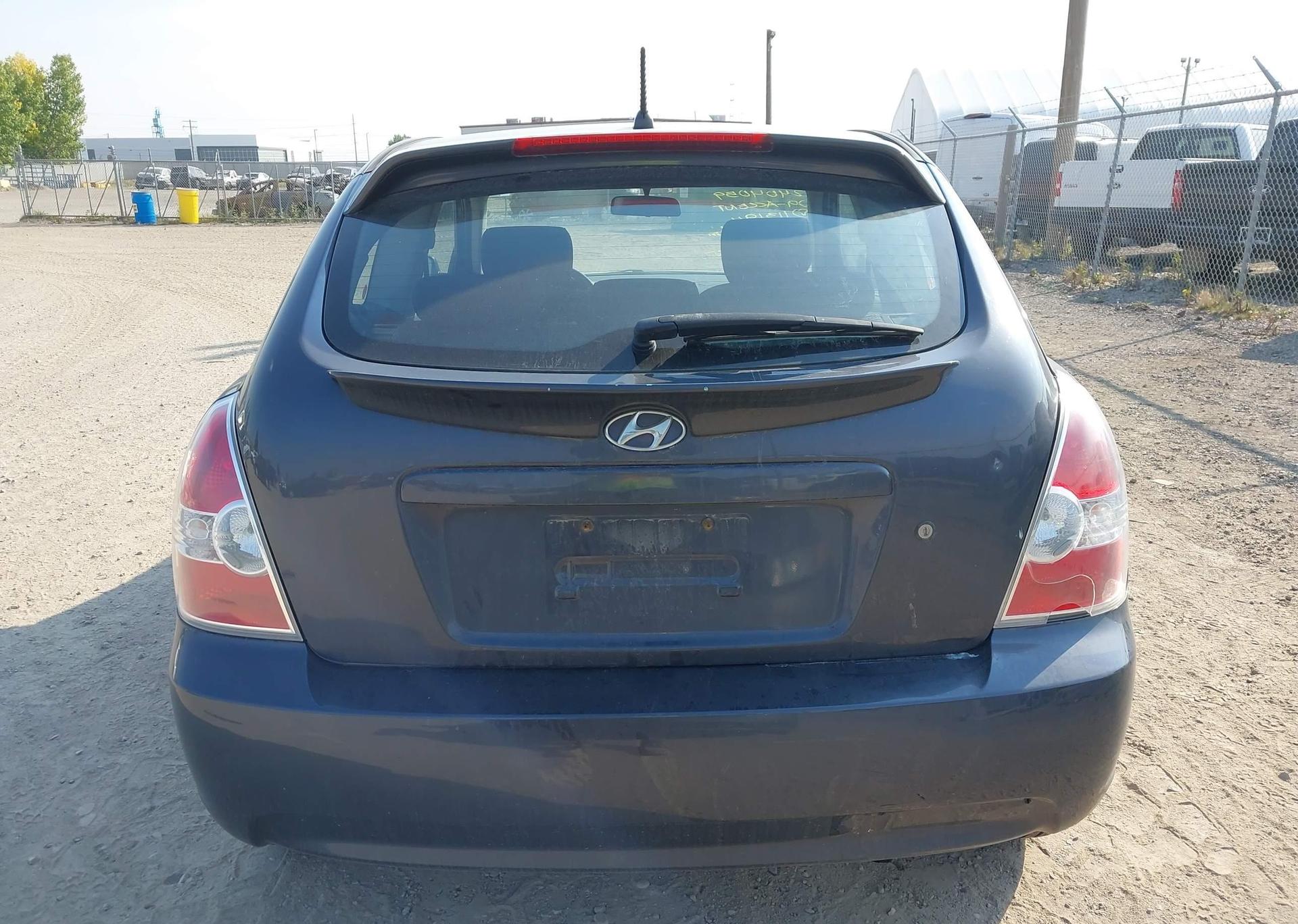 2009 HYUNDAI ACCENT SE