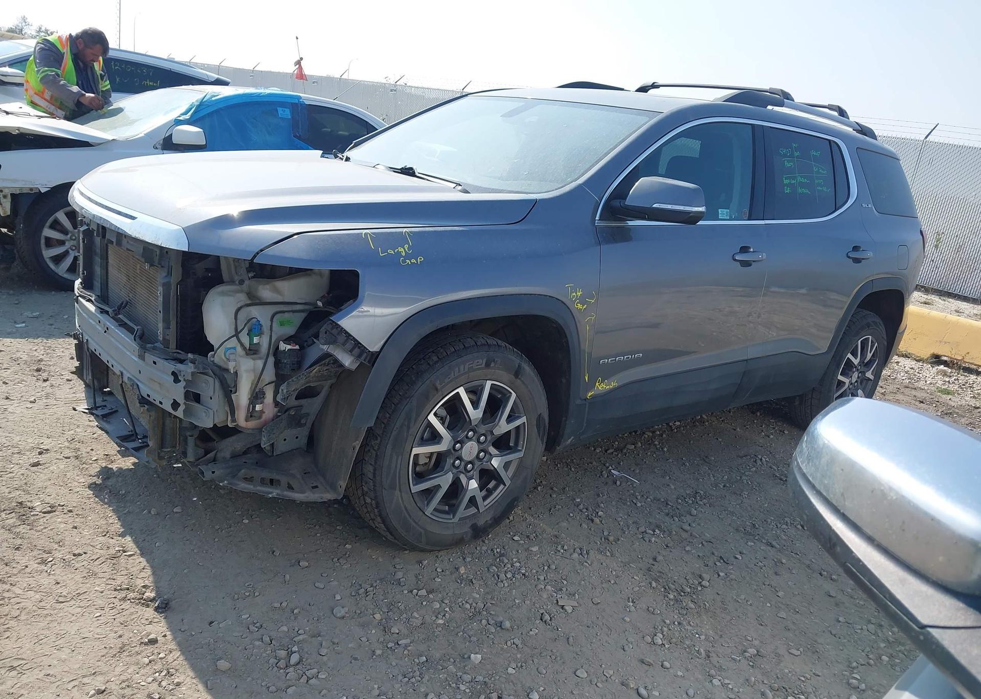 2020 GMC ACADIA SLE