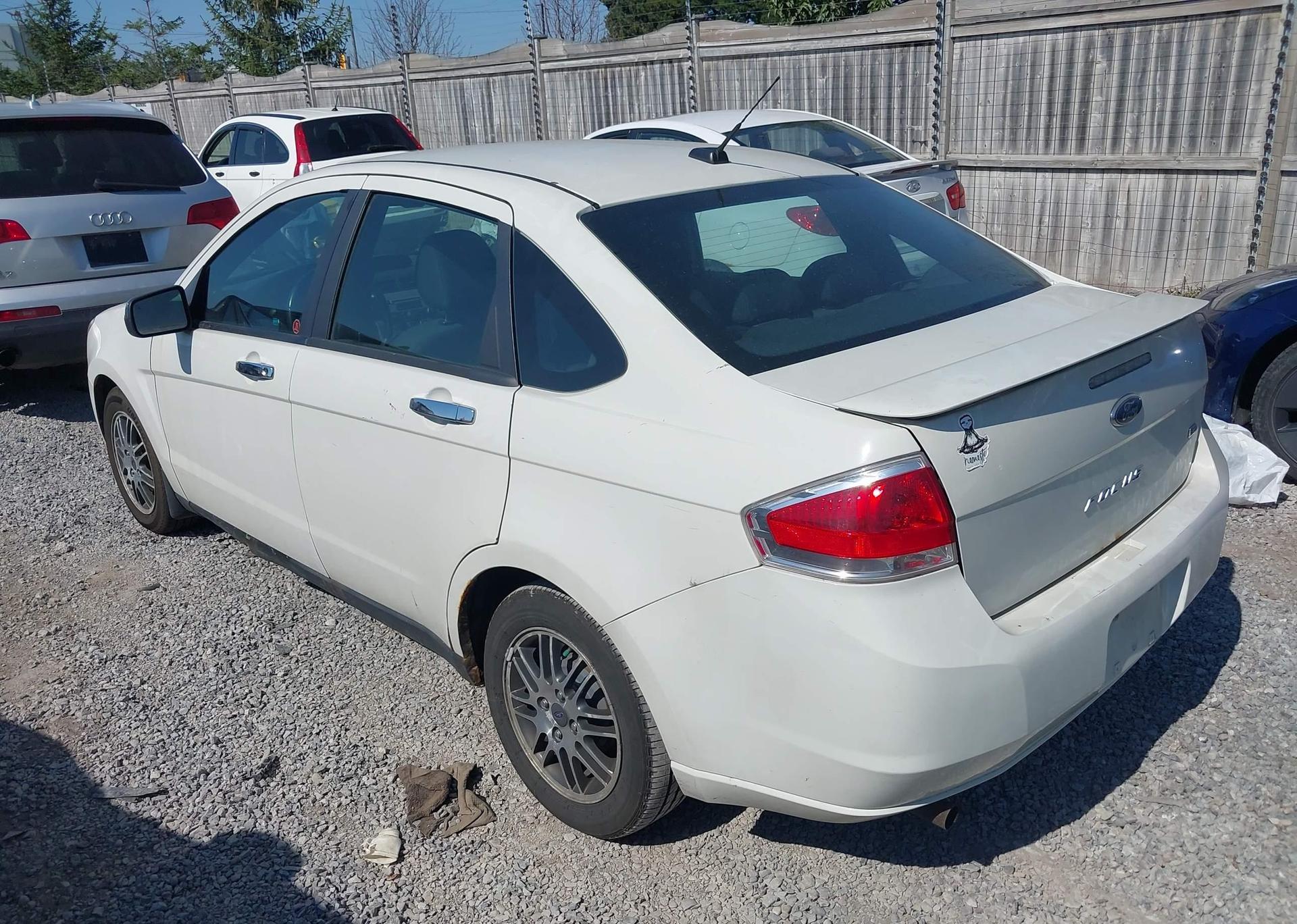 2010 FORD FOCUS SE