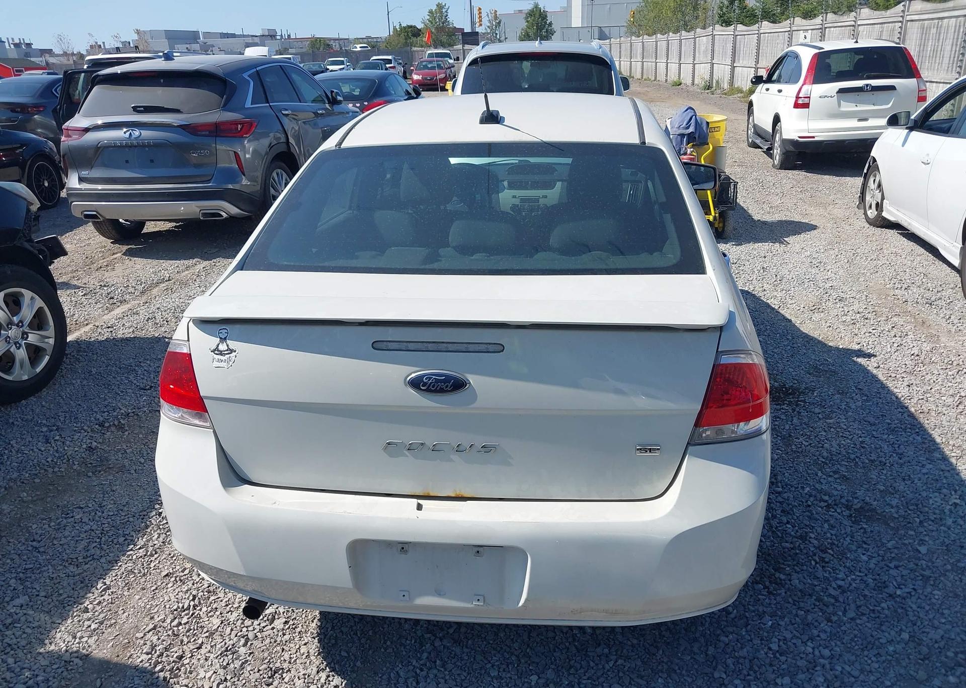 2010 FORD FOCUS SE