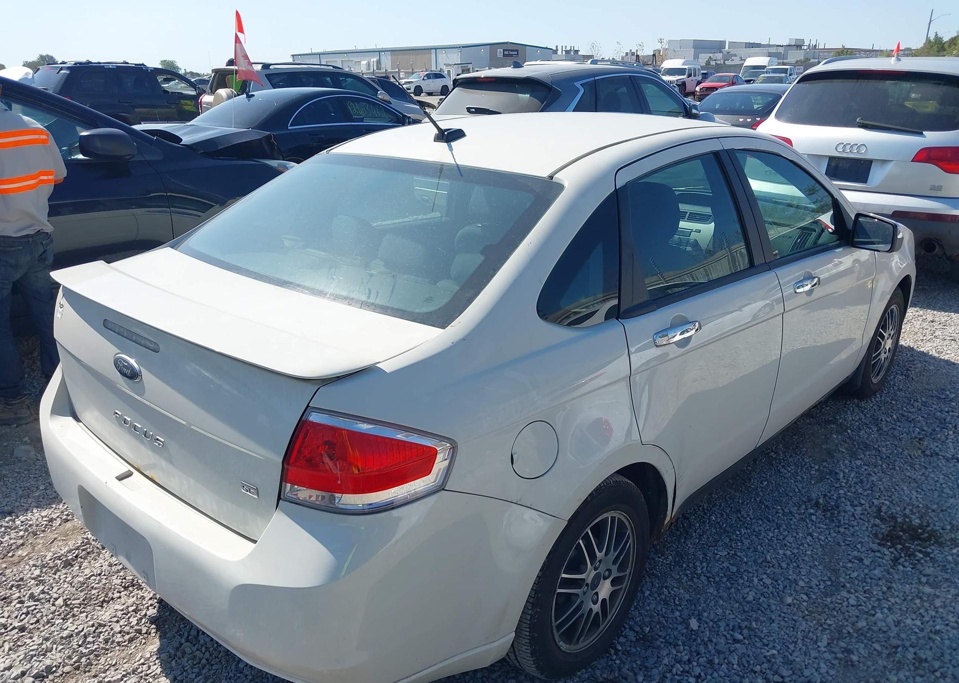 2010 FORD FOCUS SE