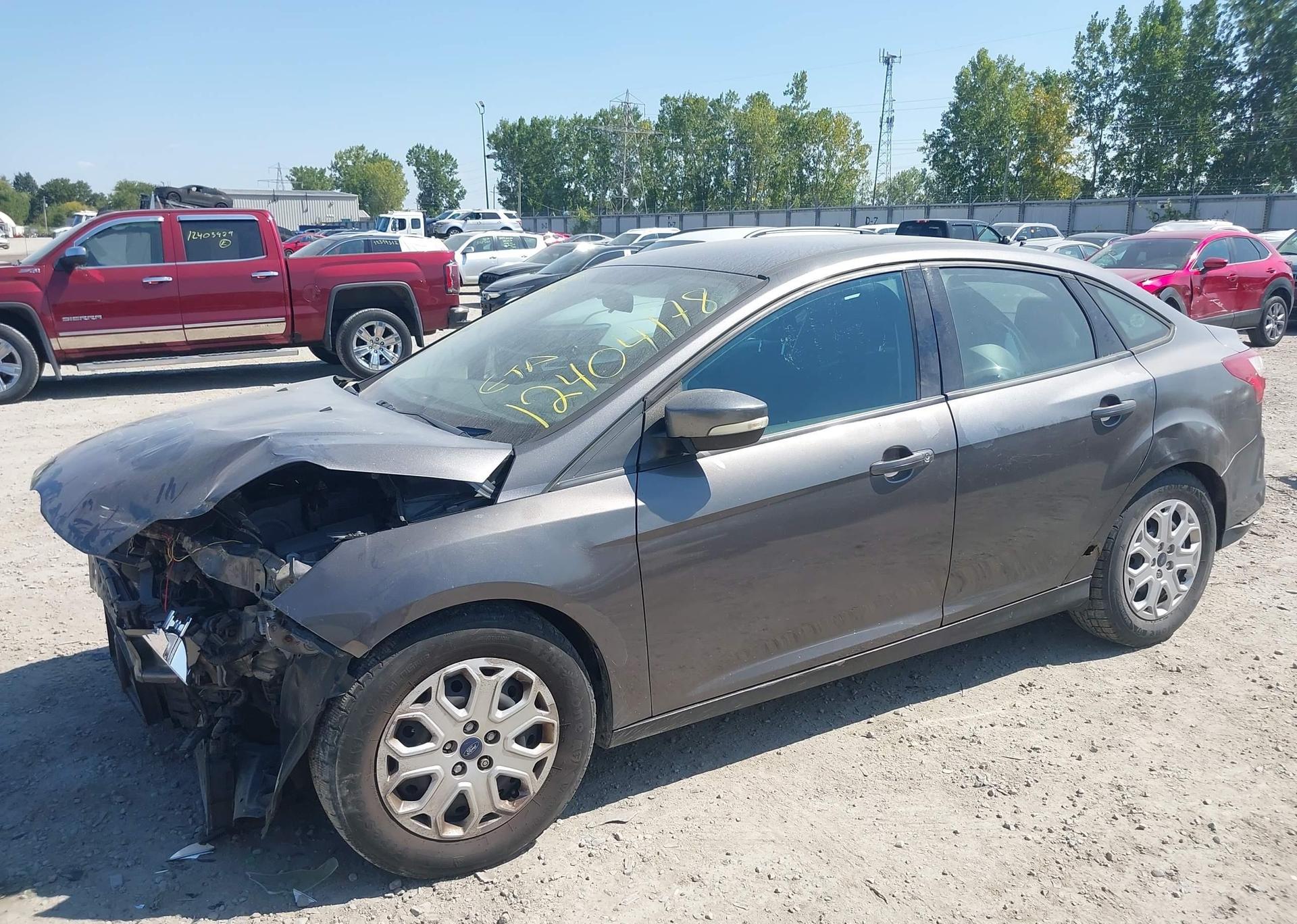 2013 FORD FOCUS SE