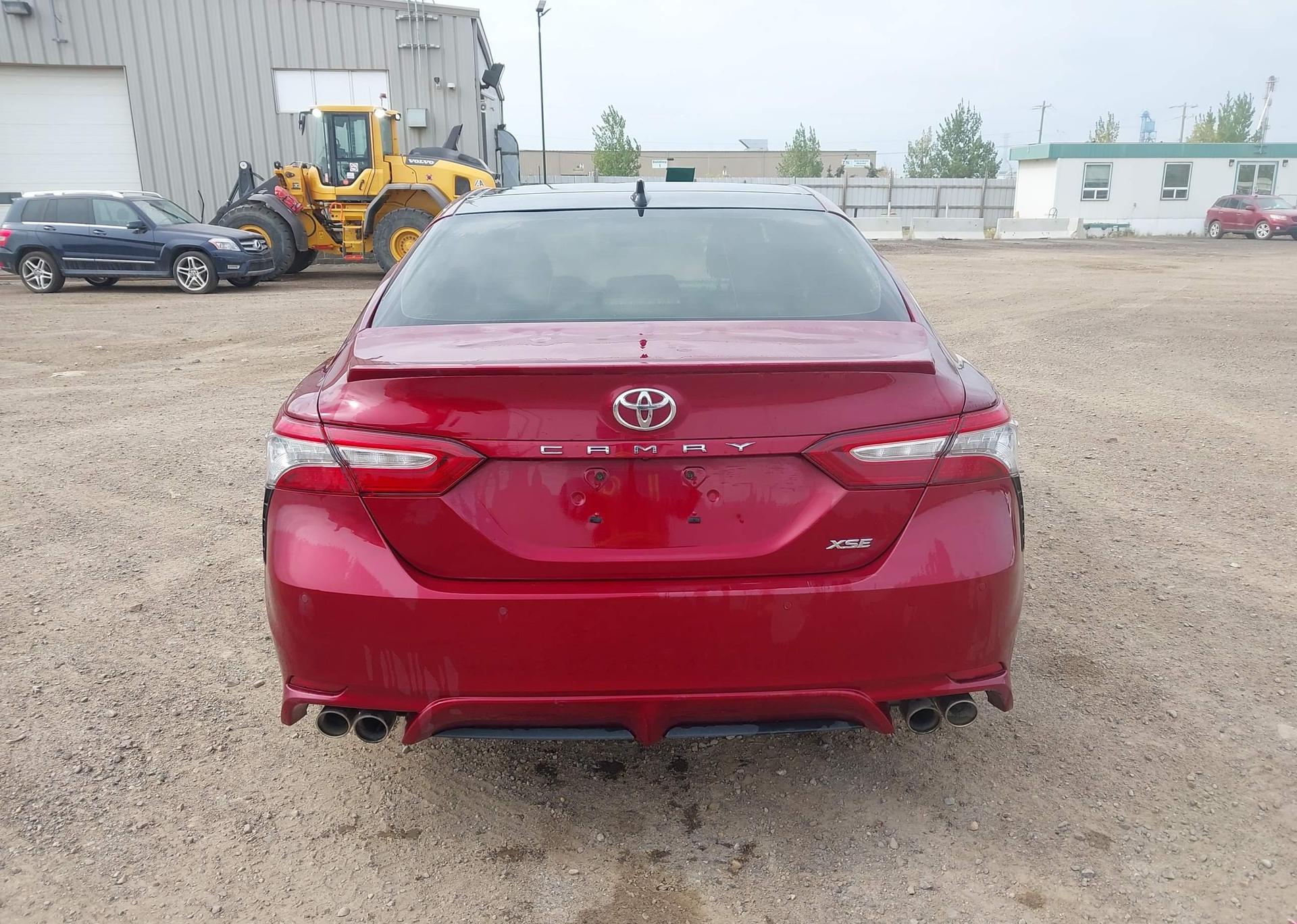 2018 TOYOTA CAMRY XSE