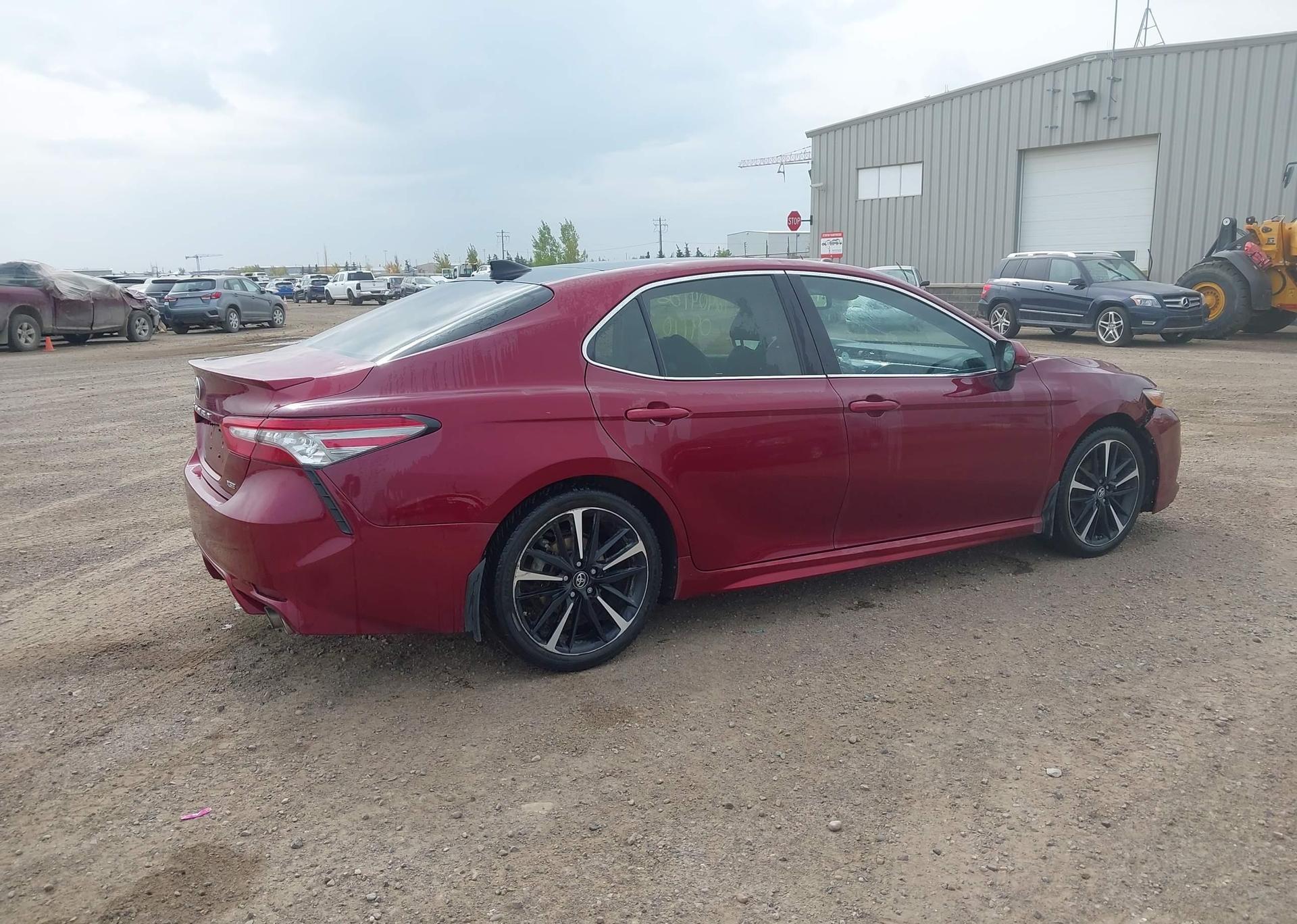 2018 TOYOTA CAMRY XSE