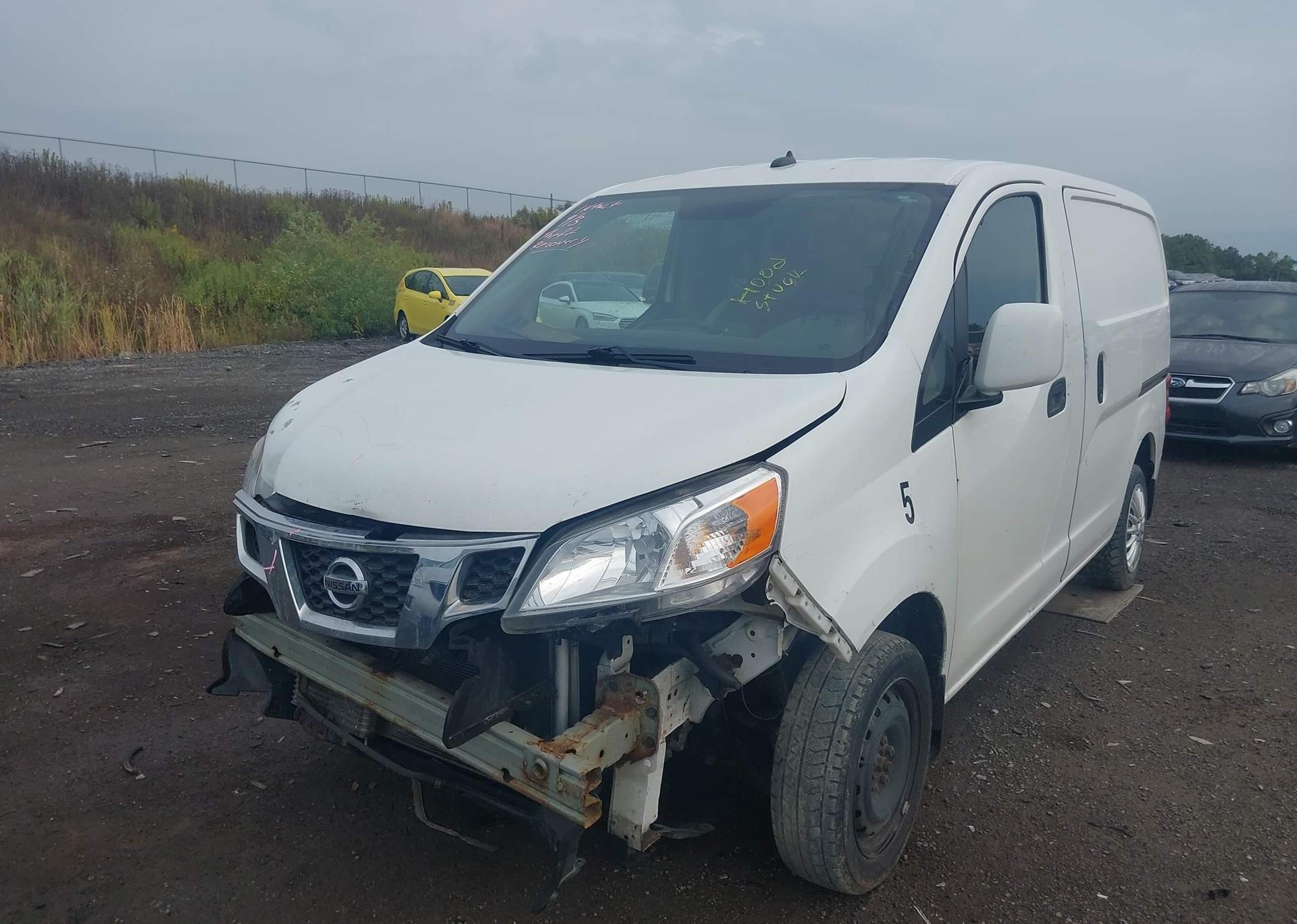 2017 NISSAN NV200