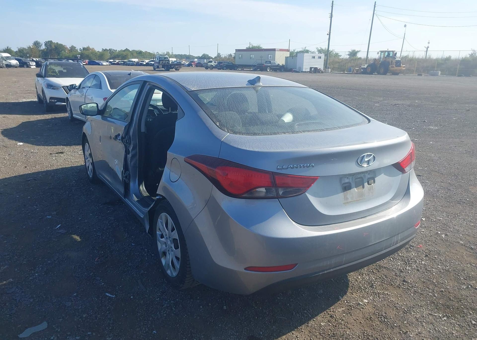 2015 HYUNDAI ELANTRA GL