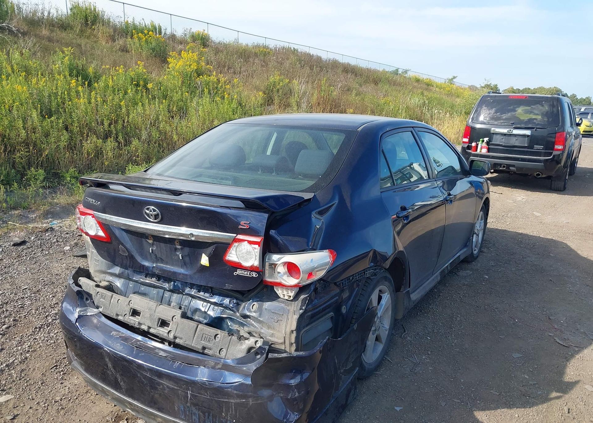 2012 TOYOTA COROLLA S
