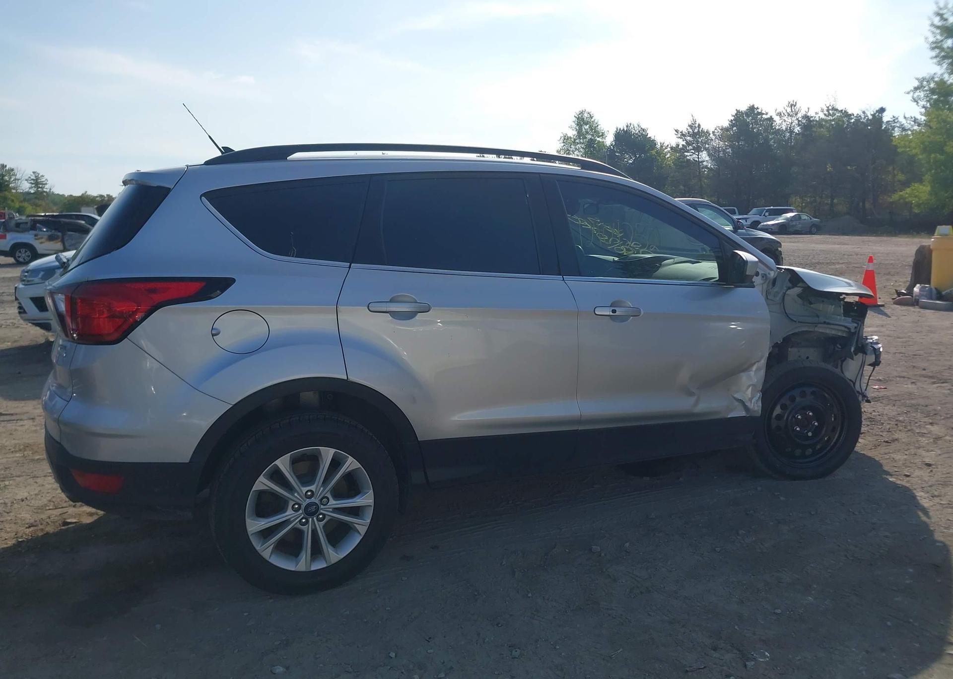 2019 FORD ESCAPE SEL
