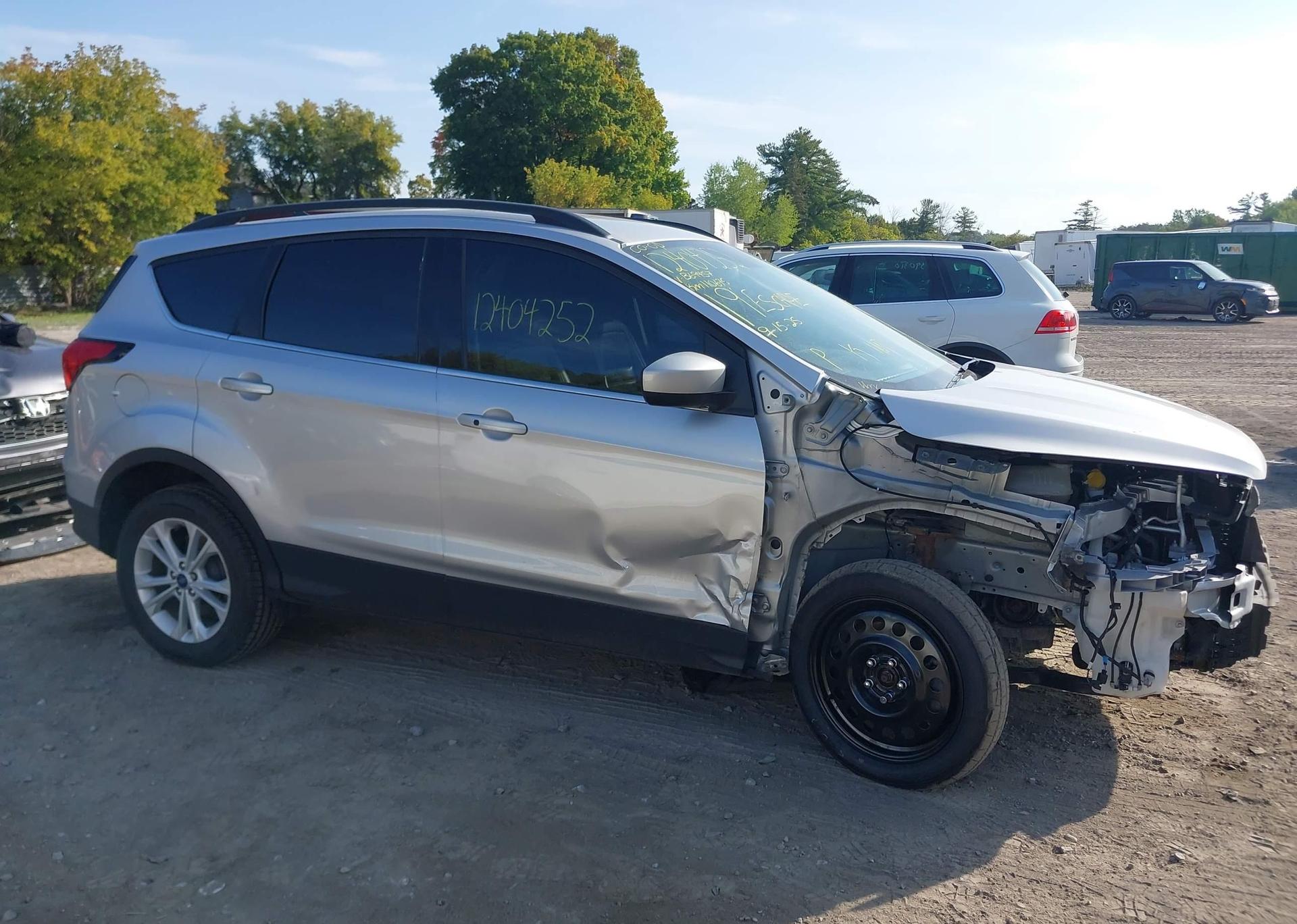 2019 FORD ESCAPE SEL