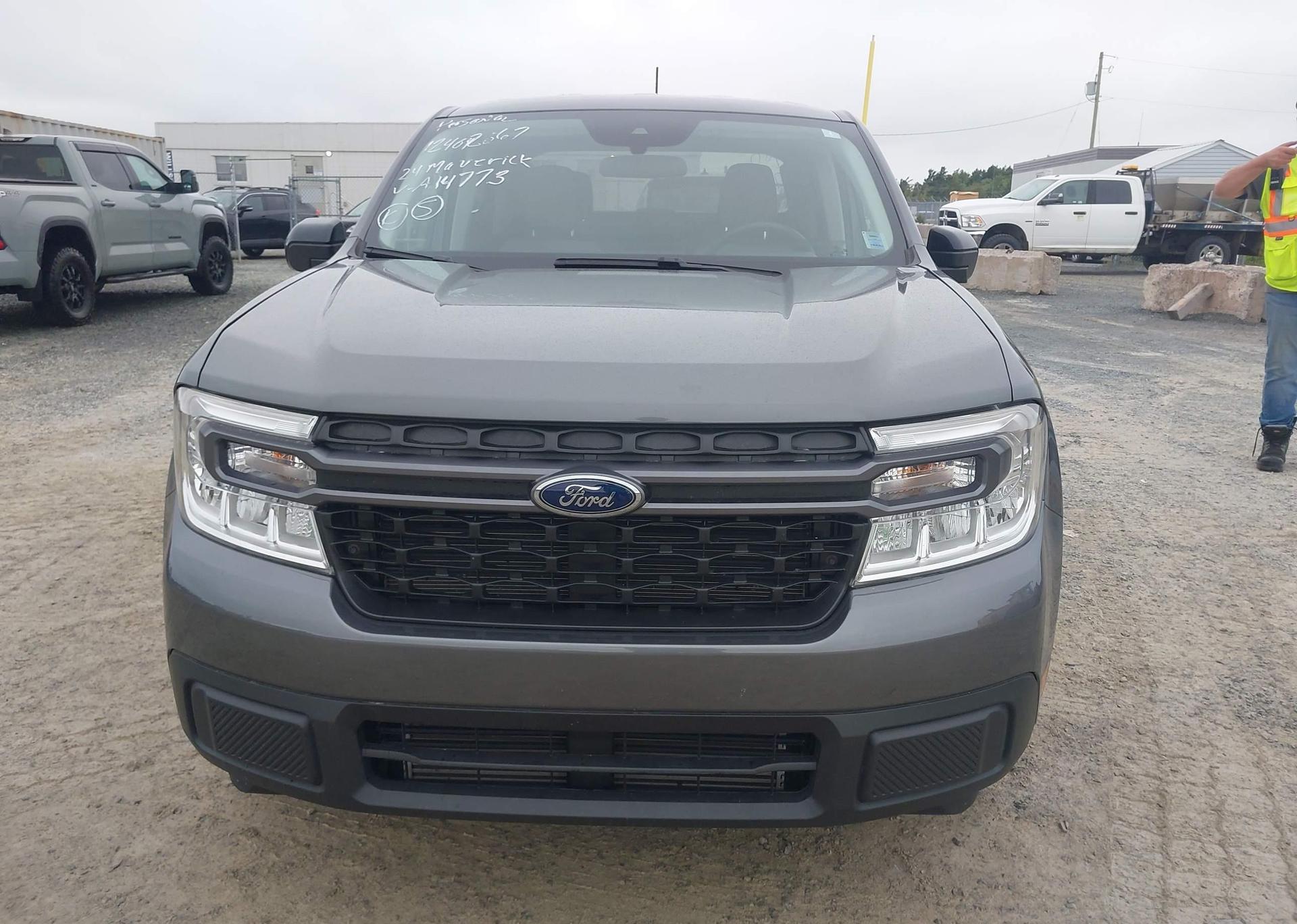 2024 FORD MAVERICK XLT