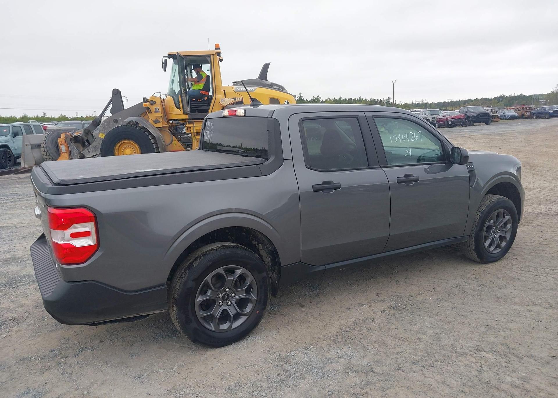 2024 FORD MAVERICK XLT