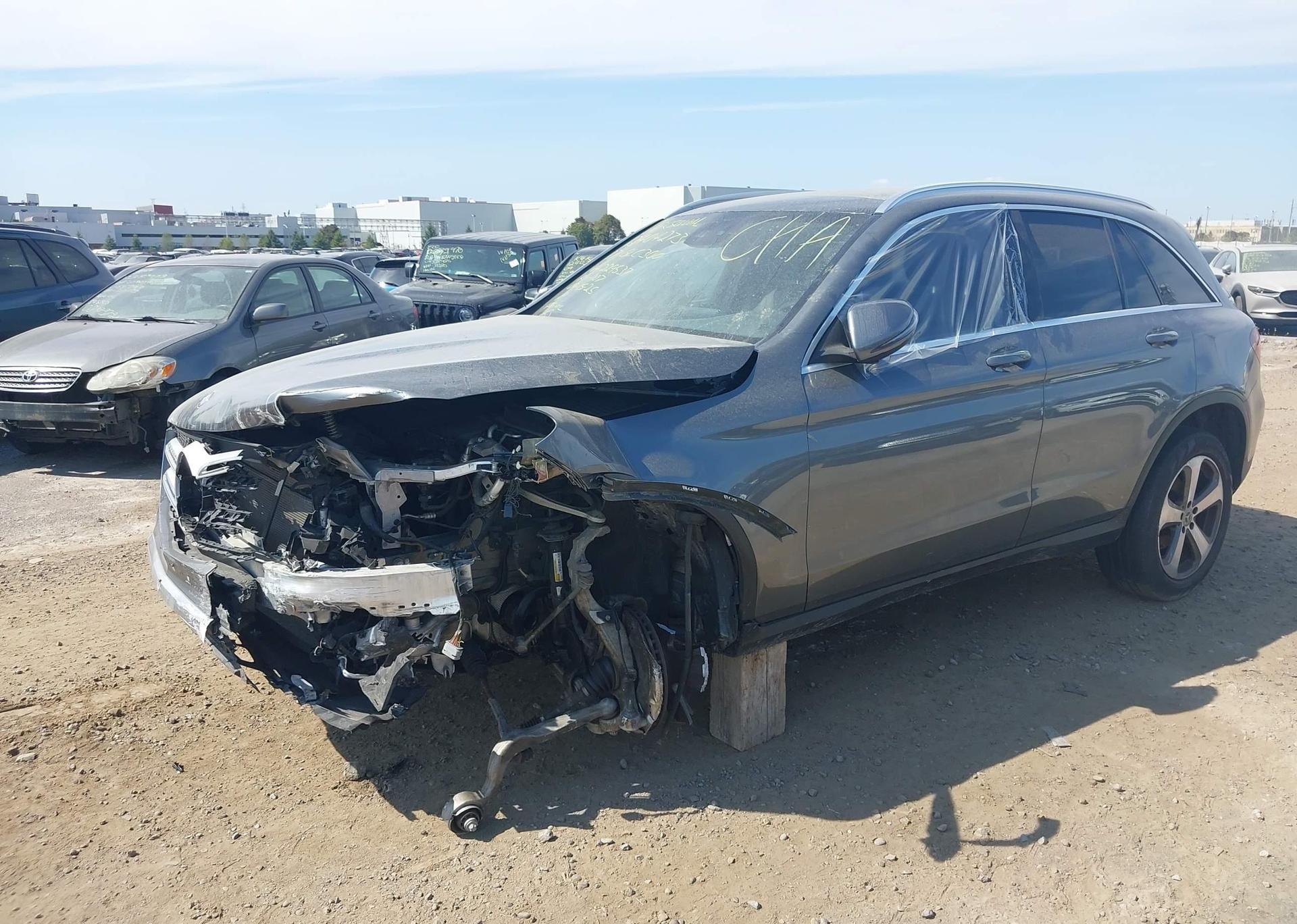 2017 MERCEDES-BENZ GLC 300 4MATIC