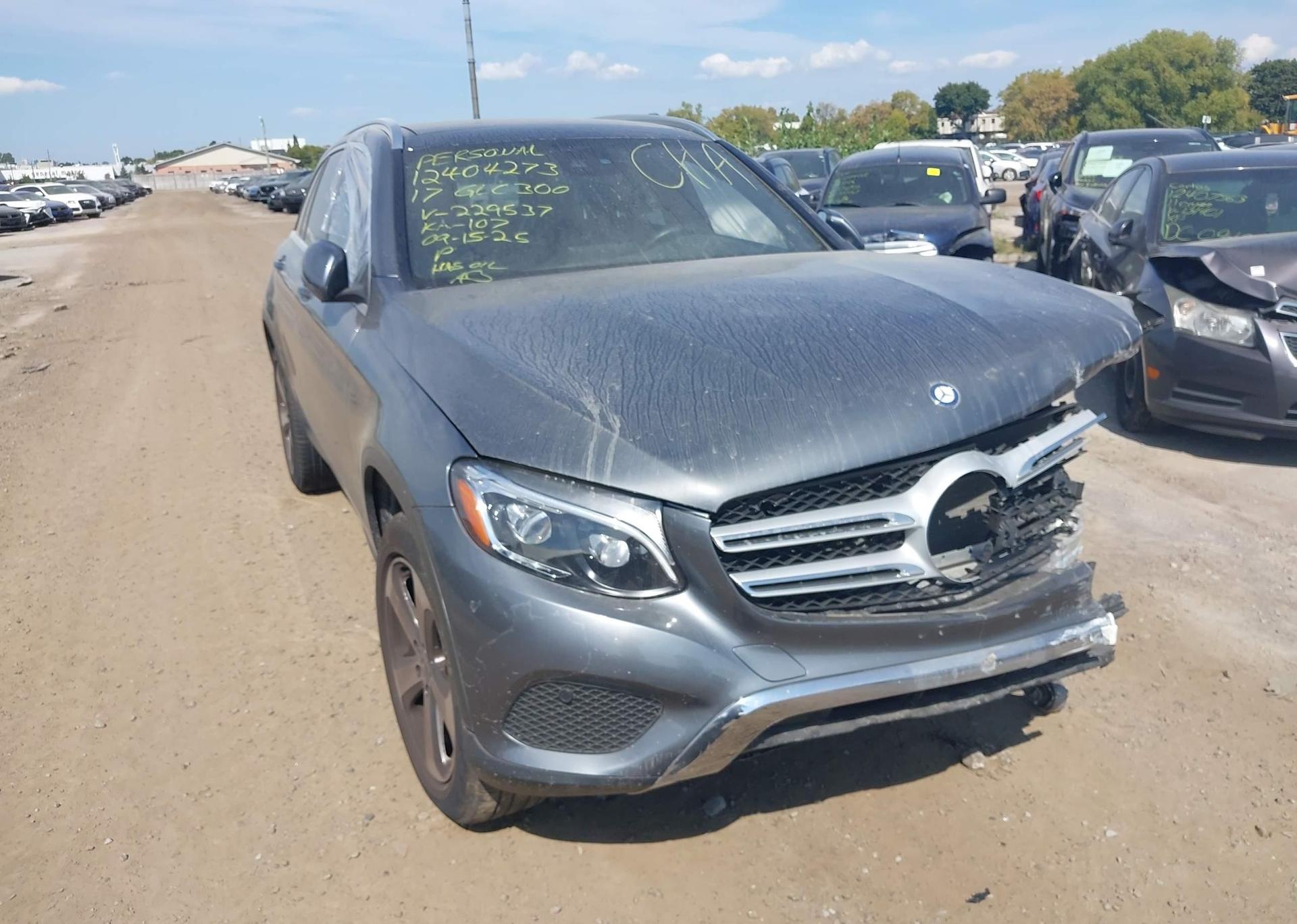 2017 MERCEDES-BENZ GLC 300 4MATIC