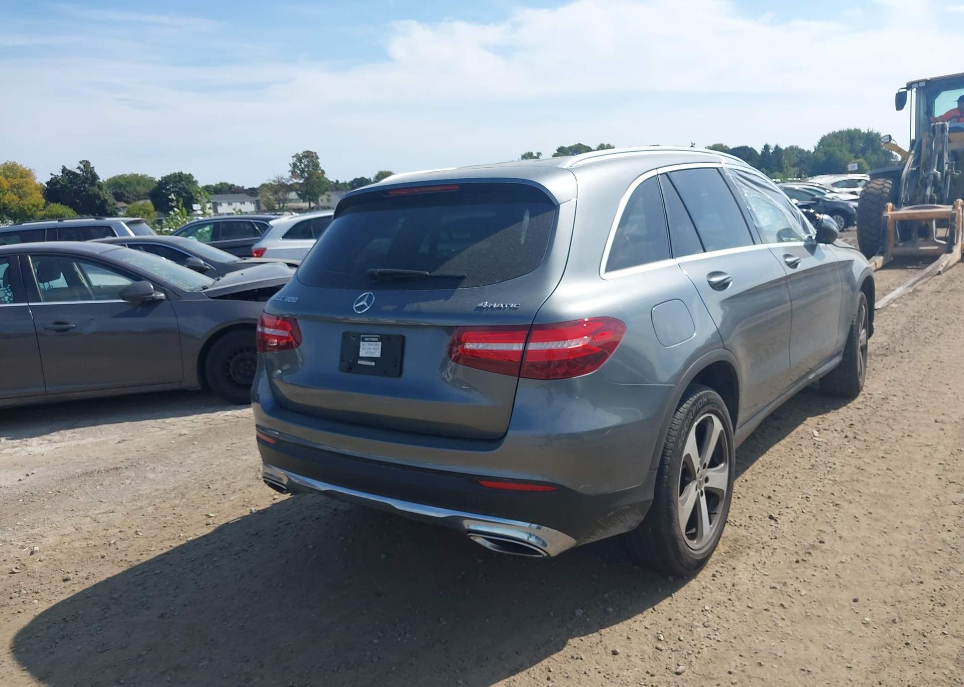 2017 MERCEDES-BENZ GLC 300 4MATIC
