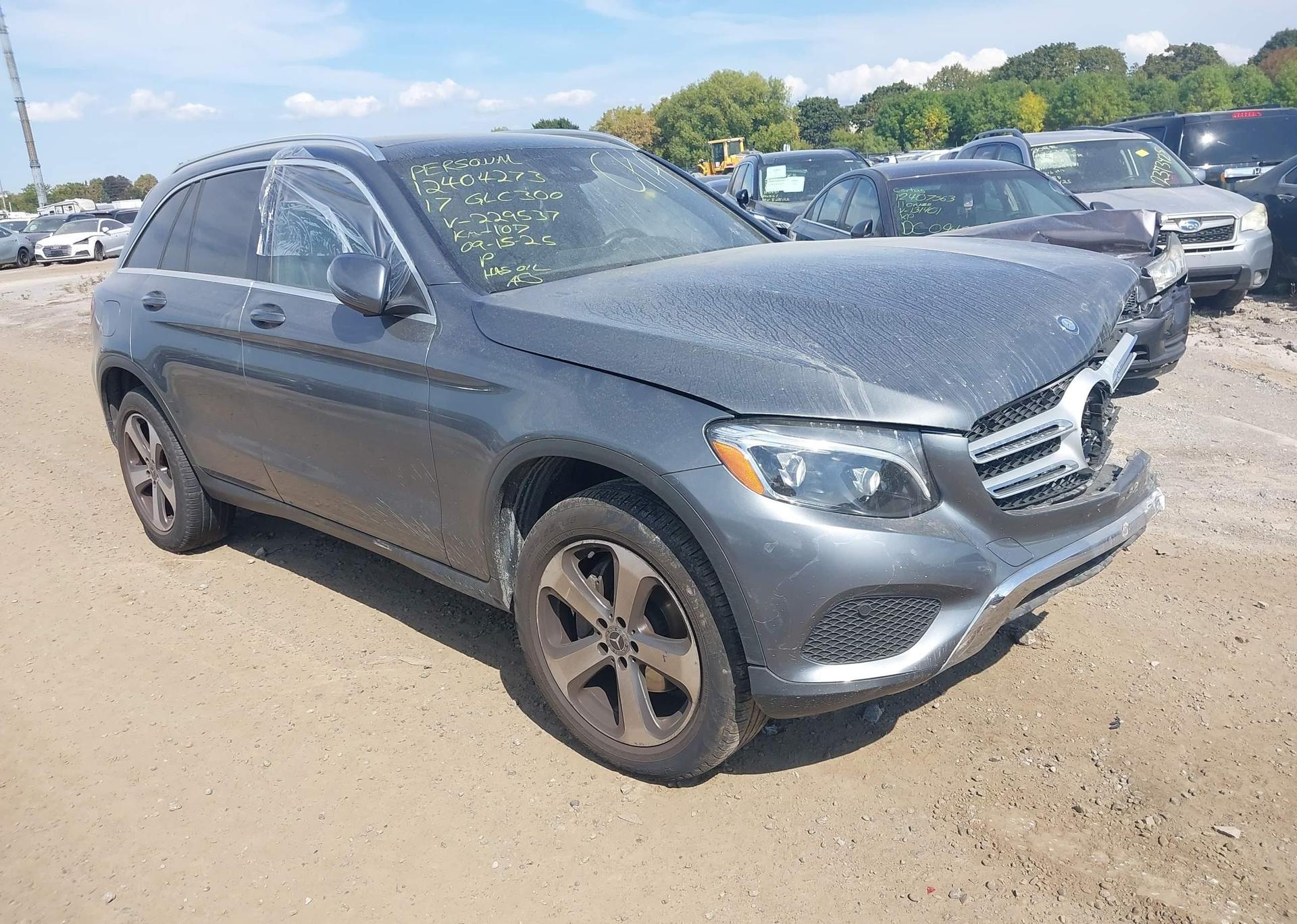 2017 MERCEDES-BENZ GLC 300 4MATIC