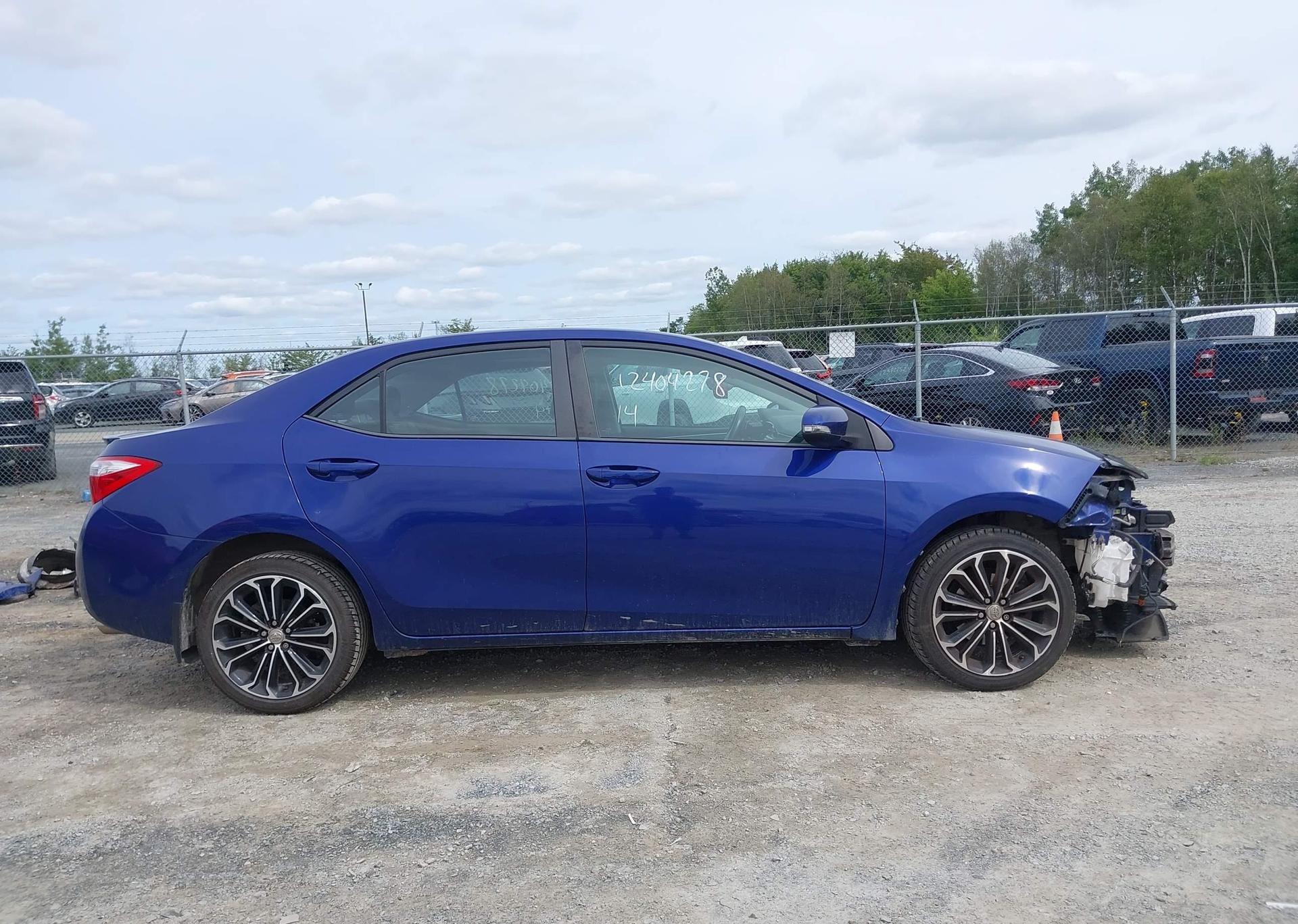 2014 TOYOTA COROLLA S