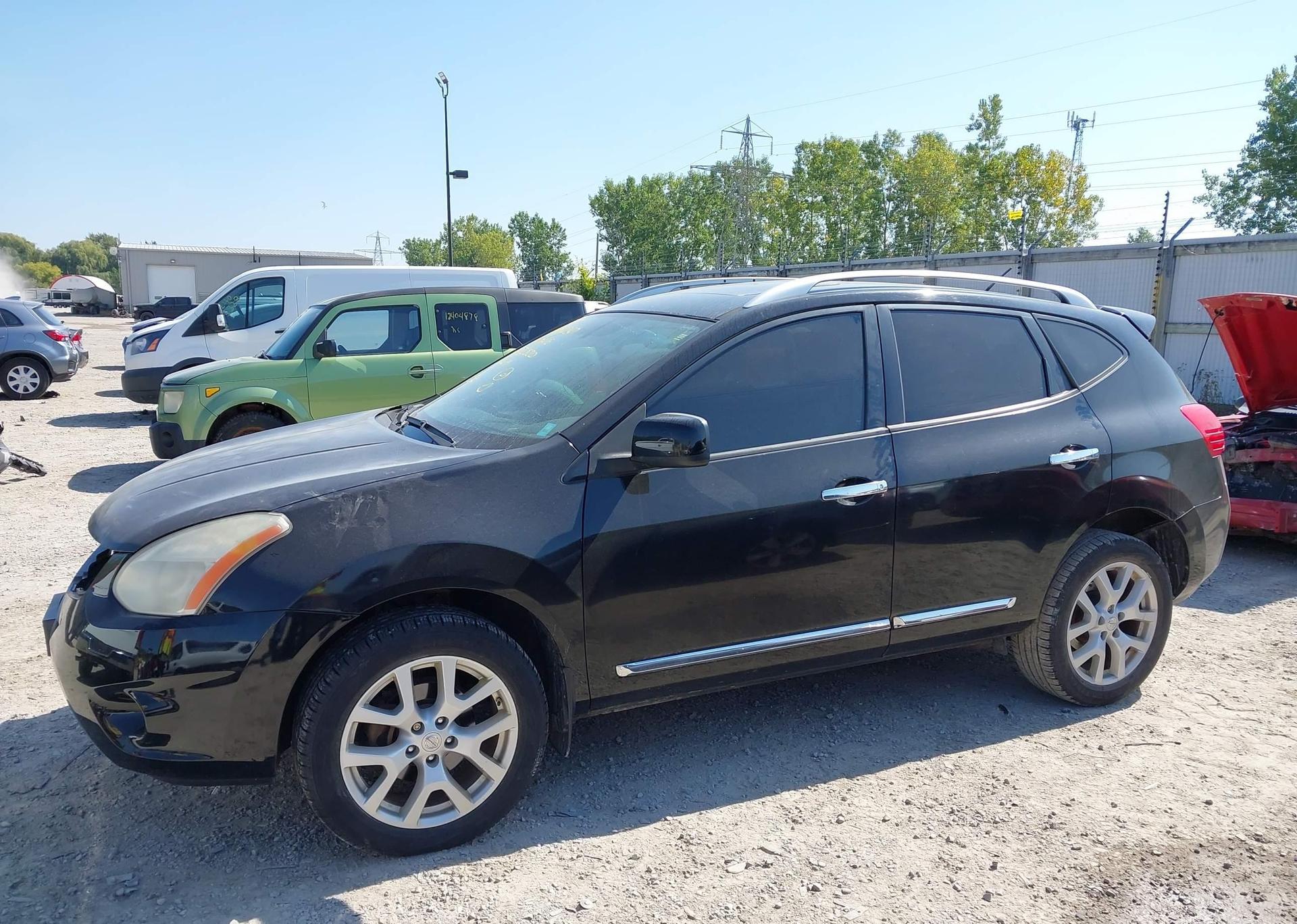 2012 NISSAN ROGUE SV