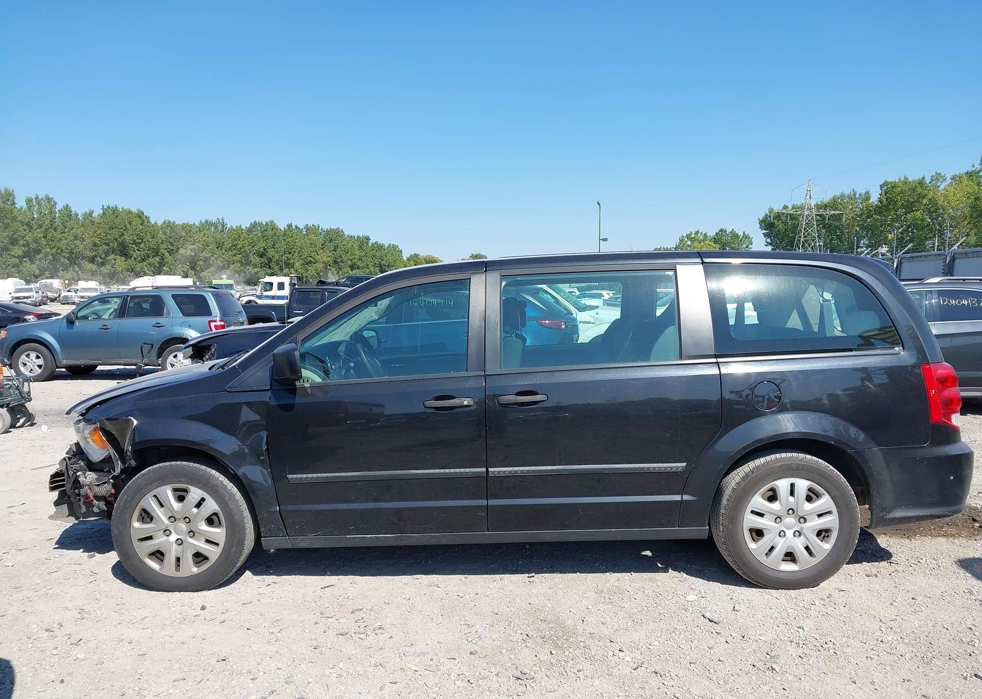 2016 DODGE GRAND CARAVAN SE