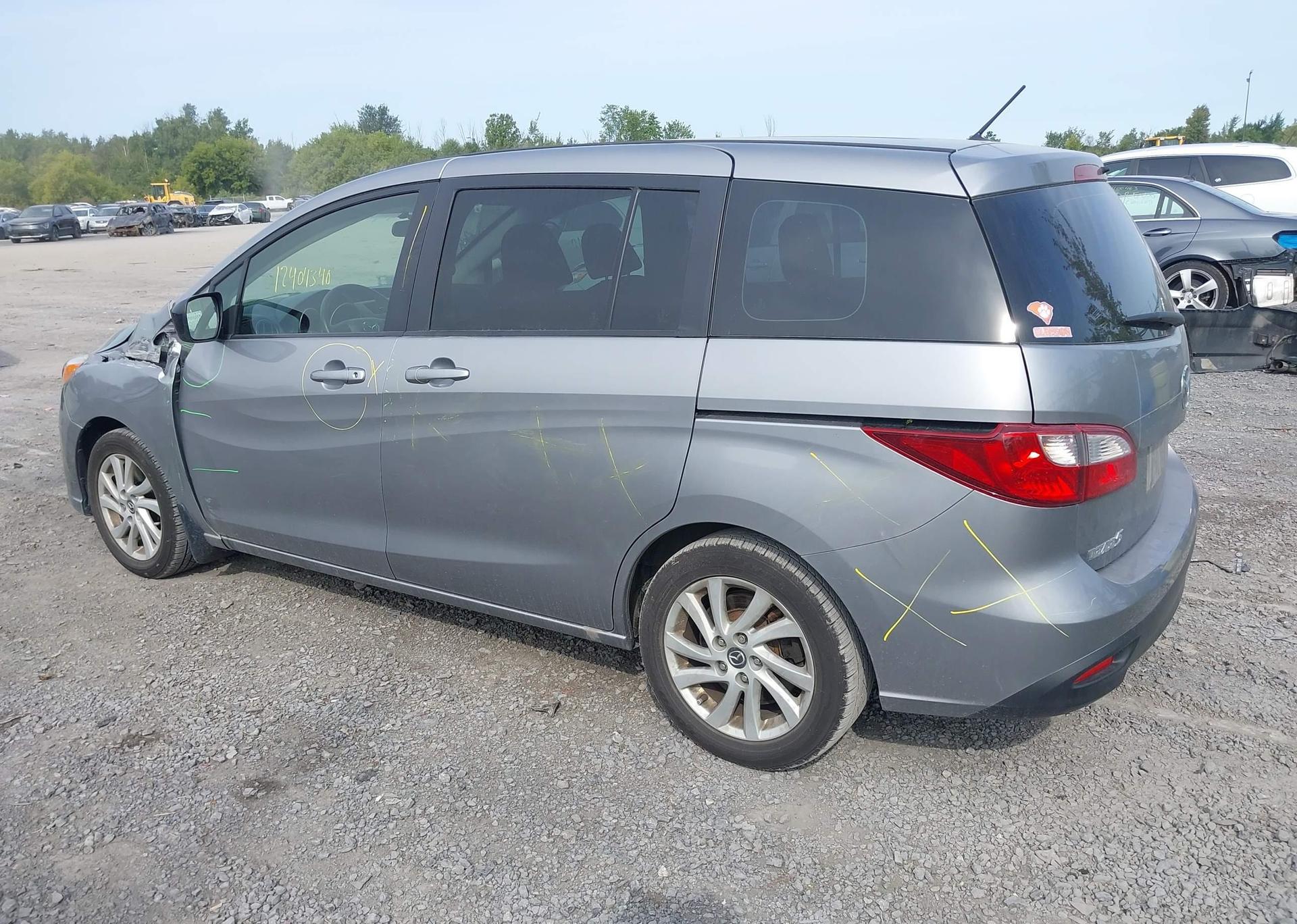 2016 MAZDA MAZDA5 GS