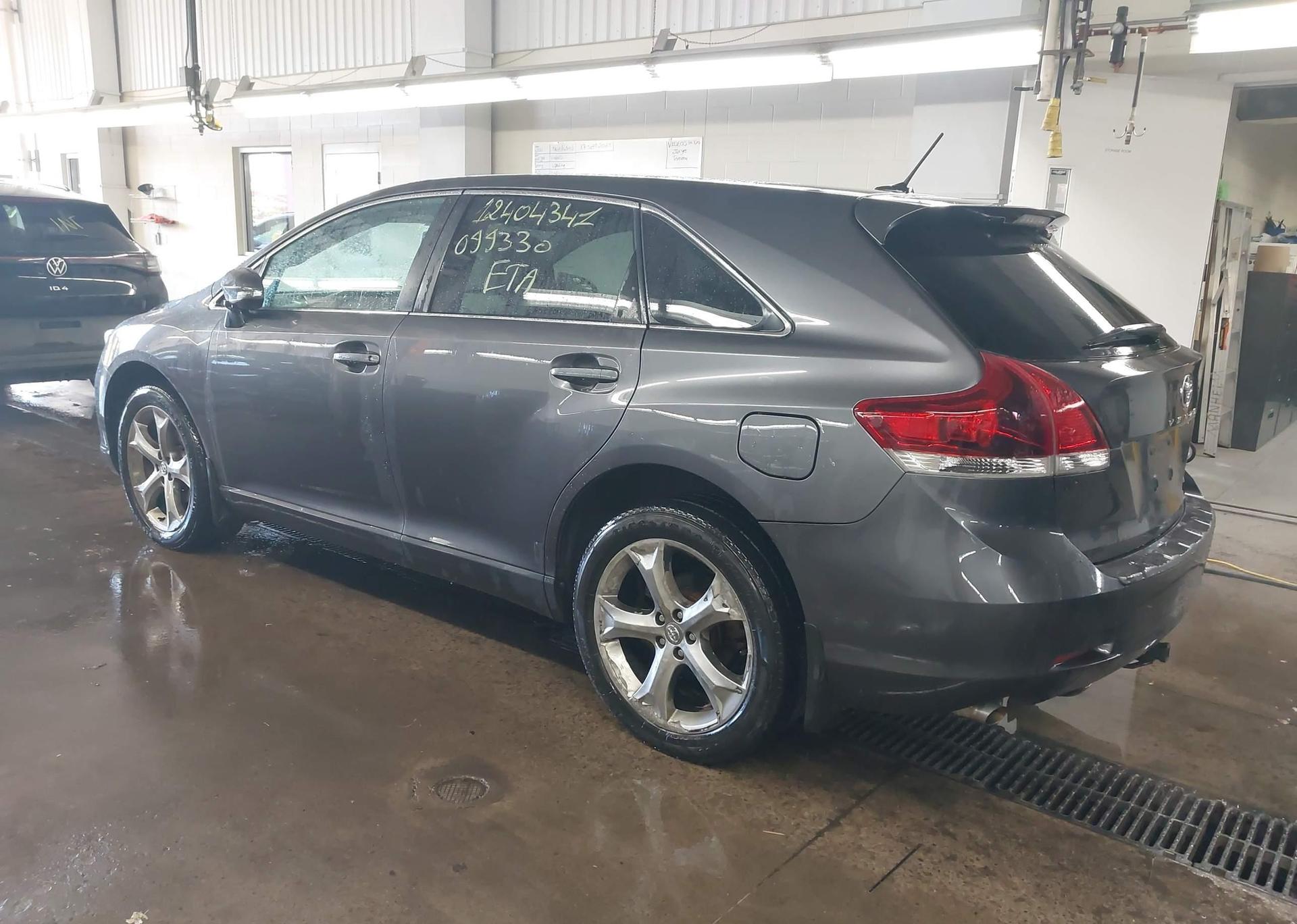 2014 TOYOTA VENZA LE