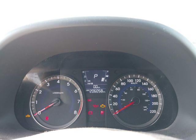 2013 HYUNDAI ACCENT GL