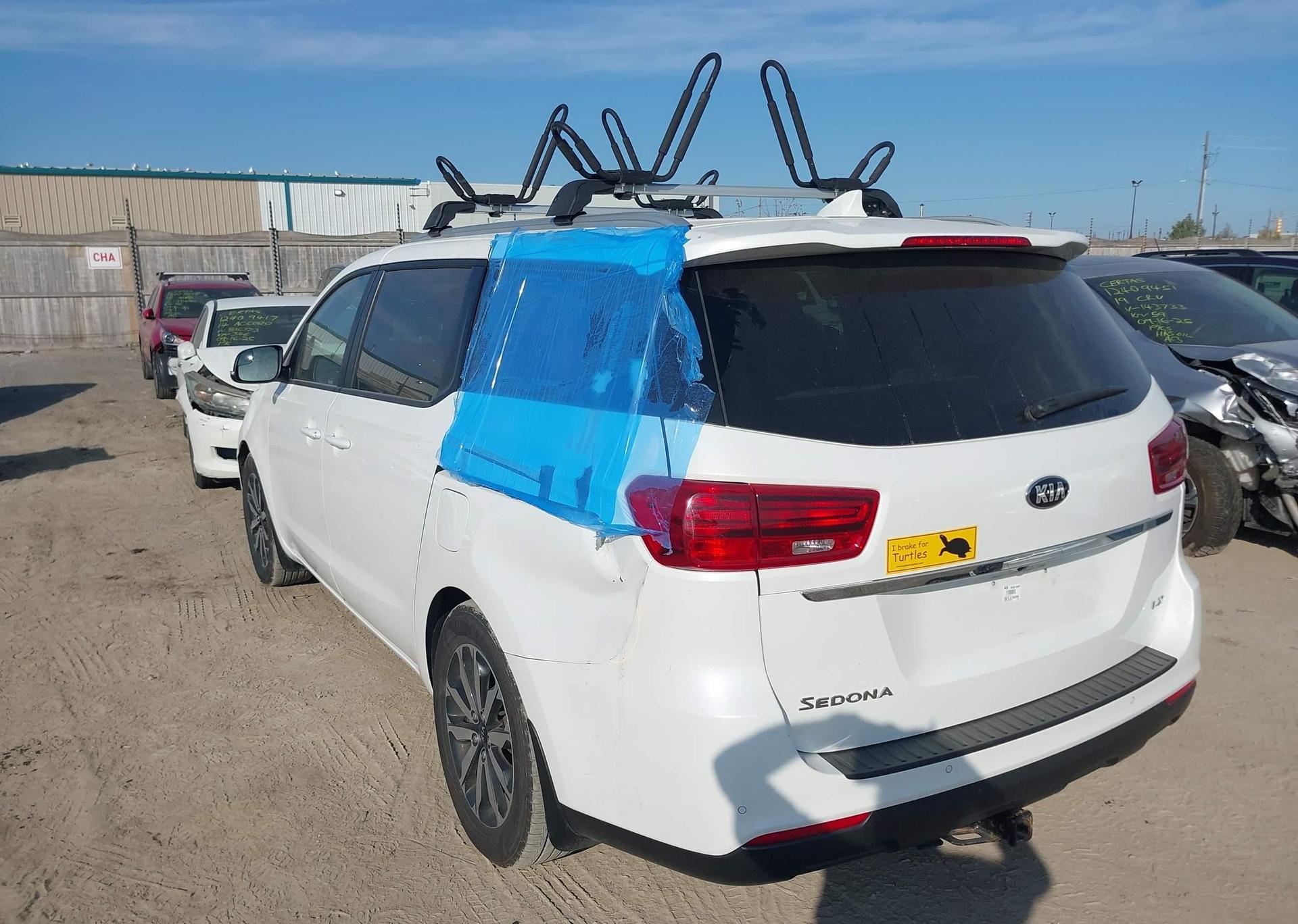 2020 KIA SEDONA LX