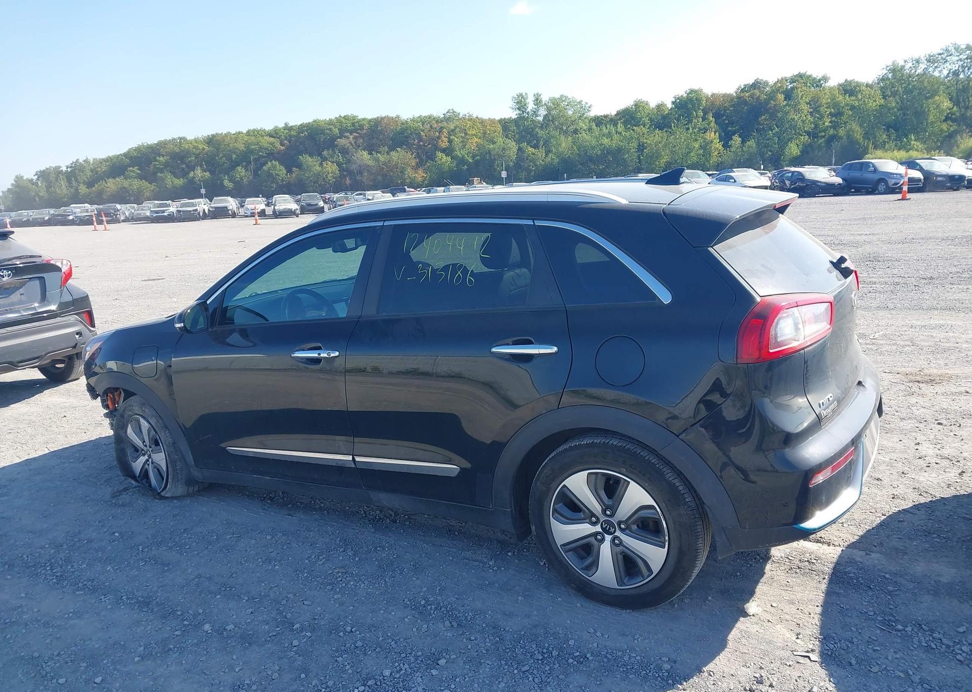 2019 KIA NIRO SX