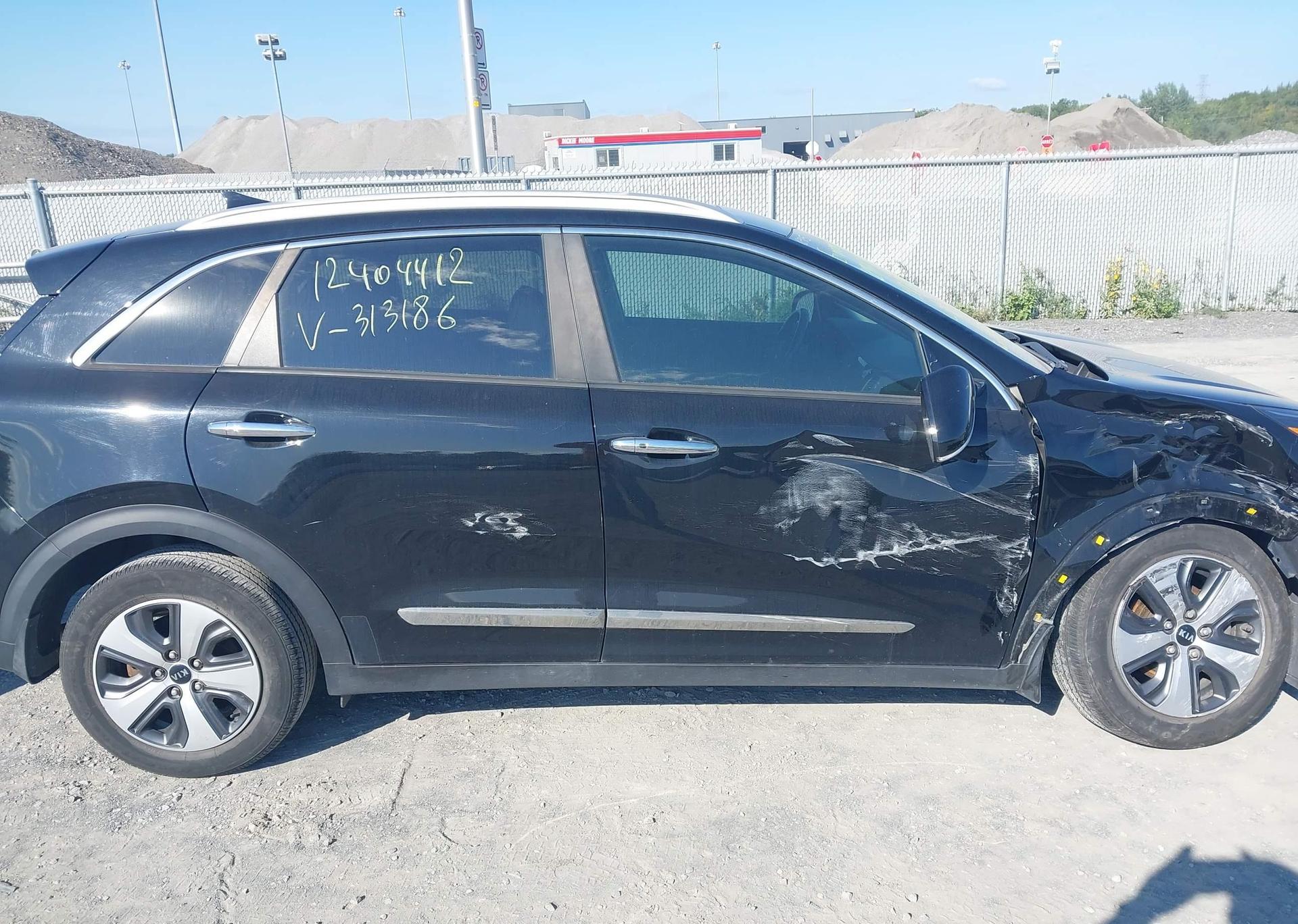 2019 KIA NIRO SX